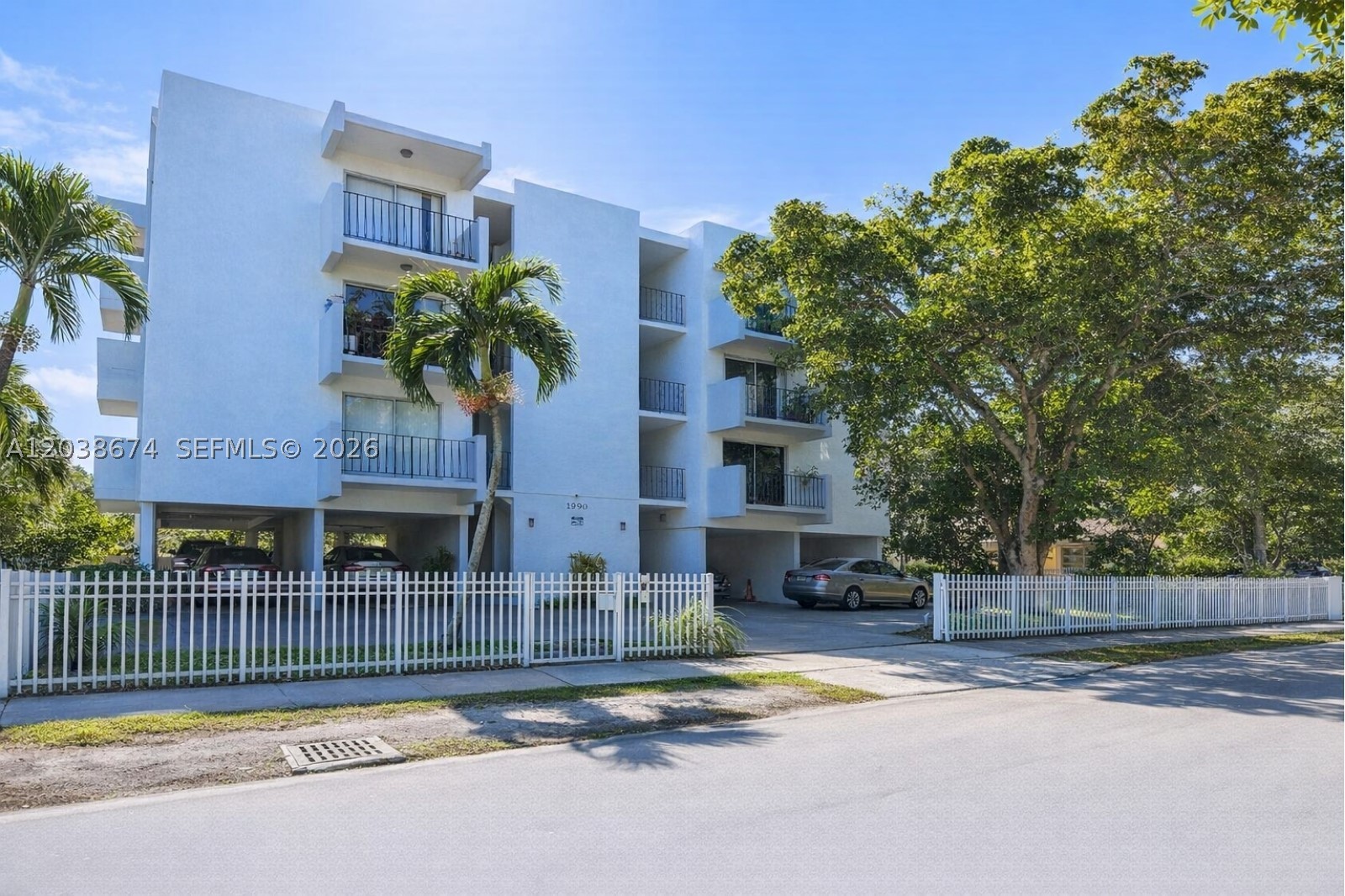 North Miami photo 2