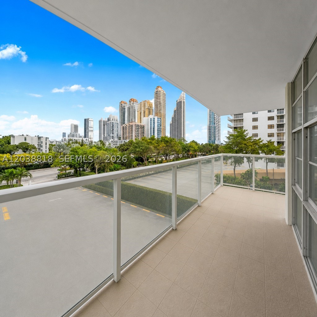 Sunny Isles Beach photo 1