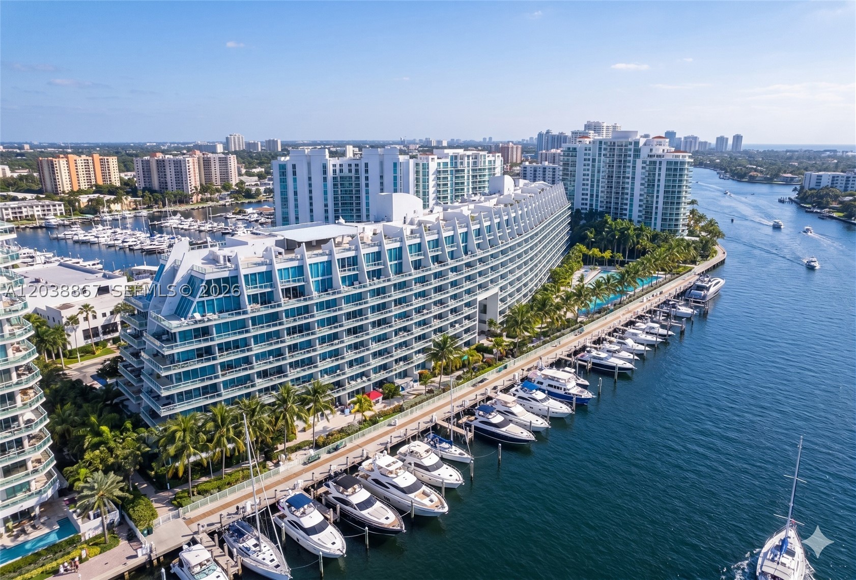 Aventura photo 1