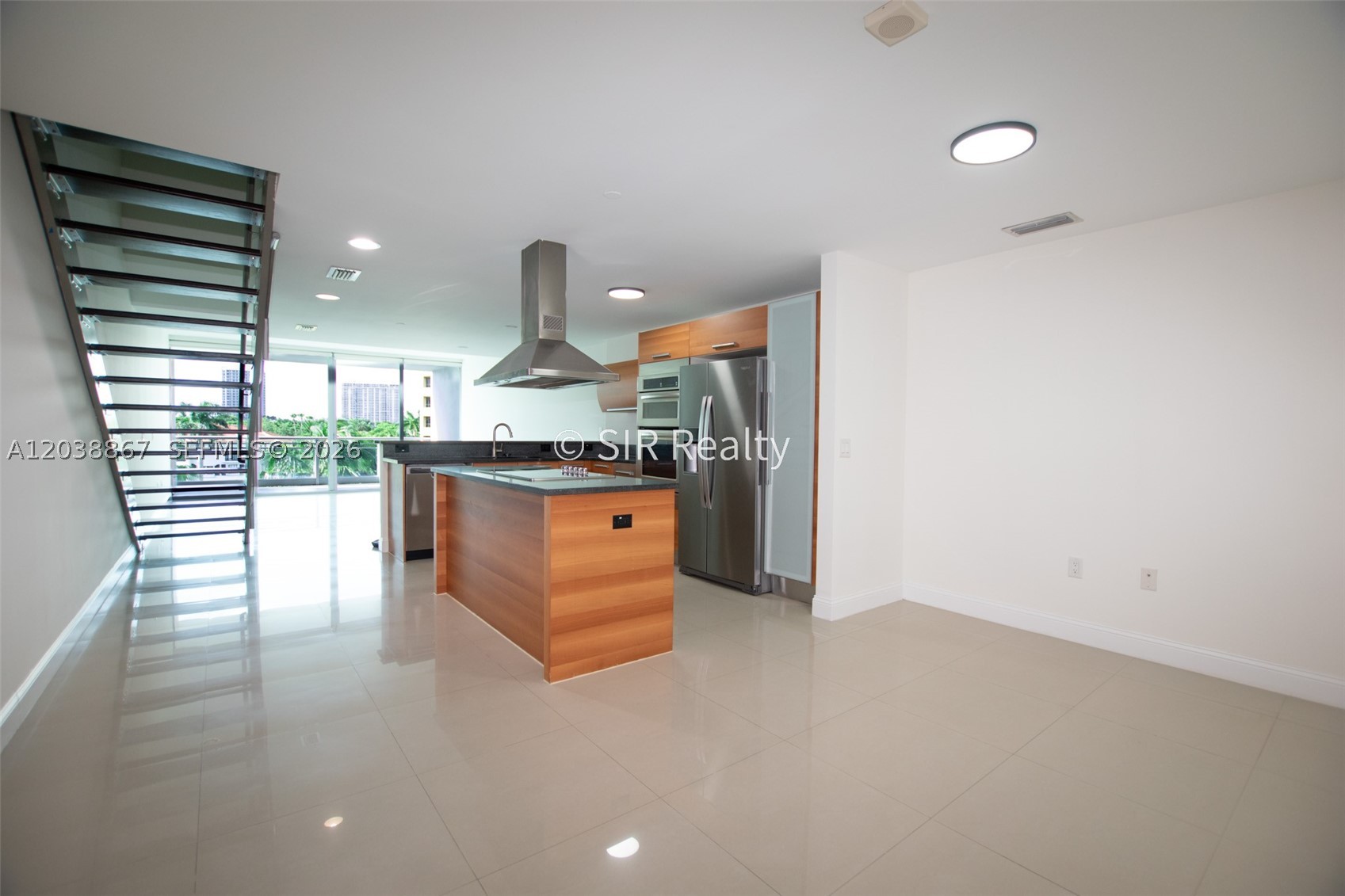 Aventura photo 4