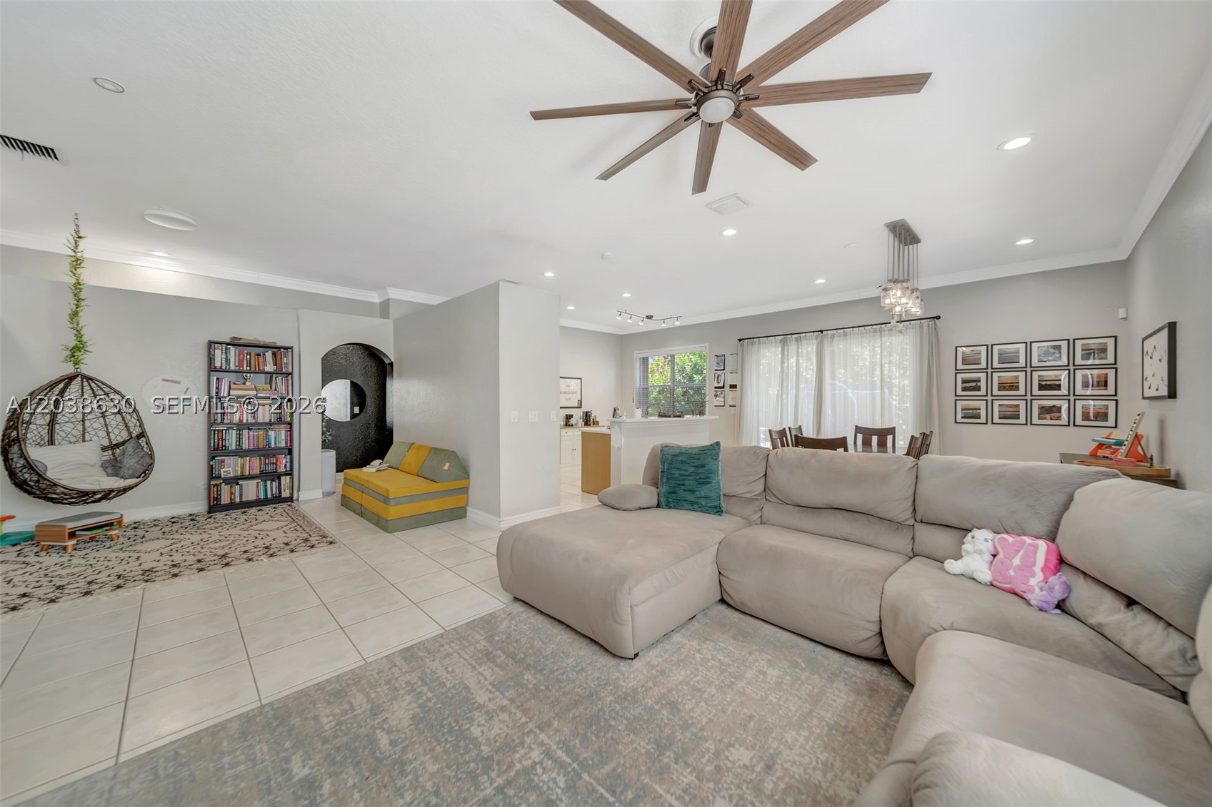 Pembroke Pines photo 1