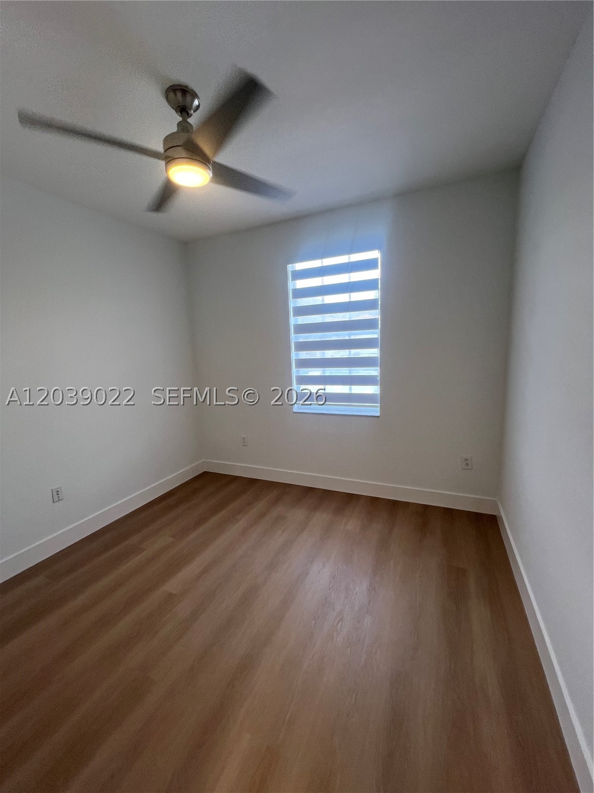 Miramar photo 5