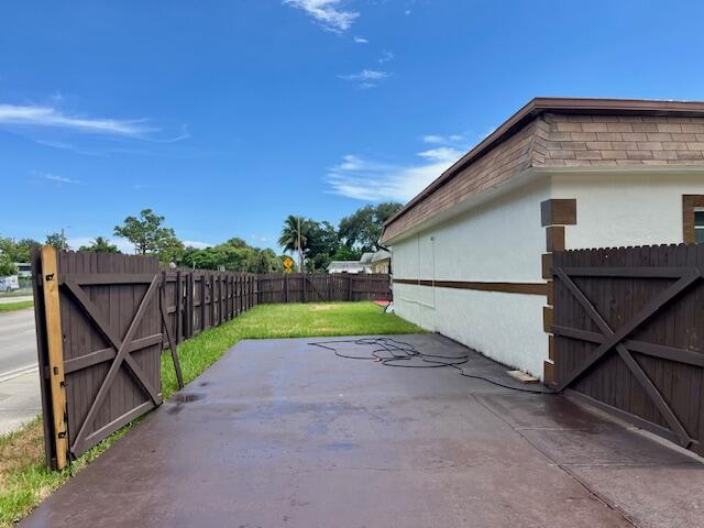 Miami Gardens photo 2