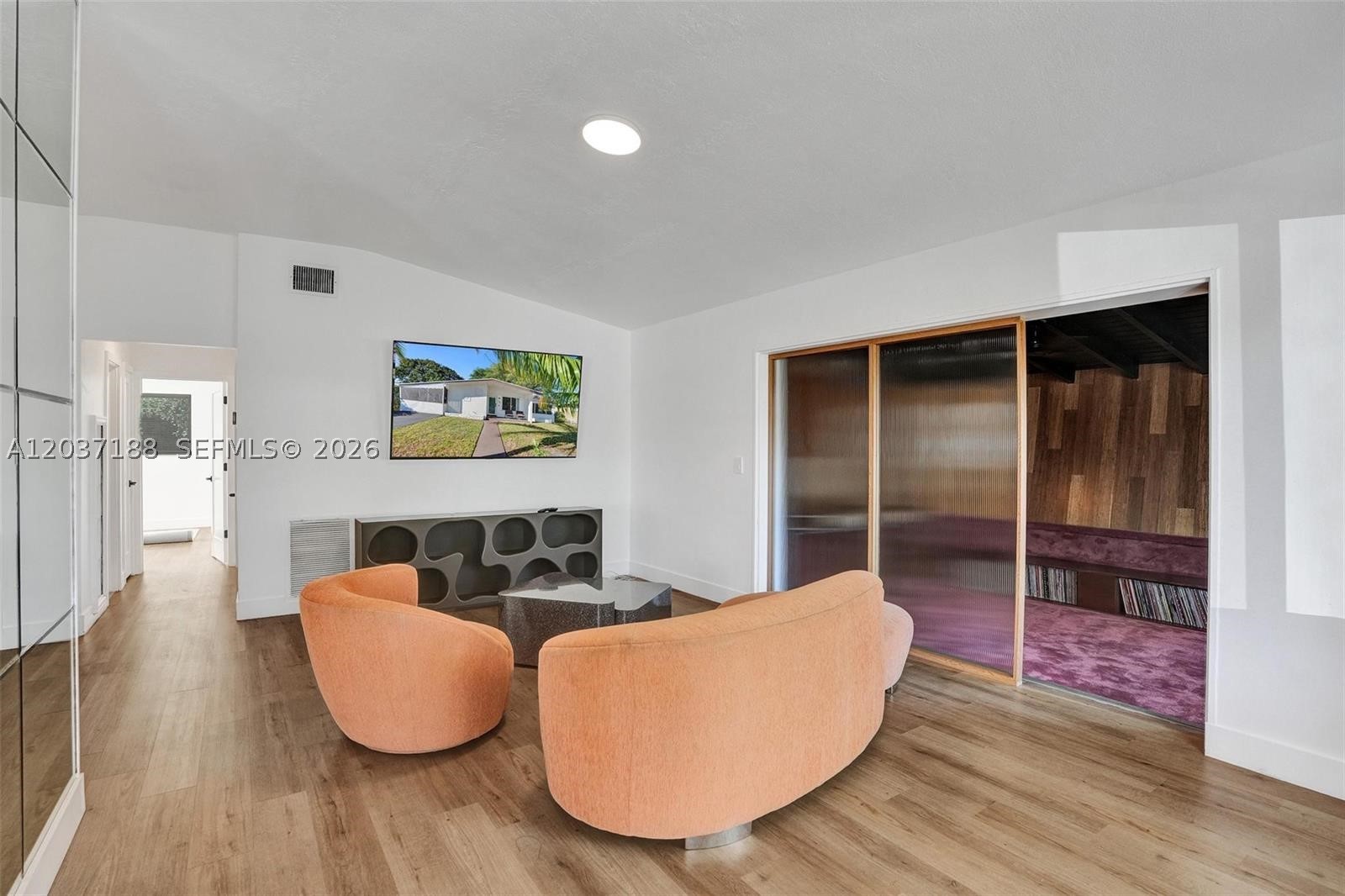 North Miami Beach photo 3