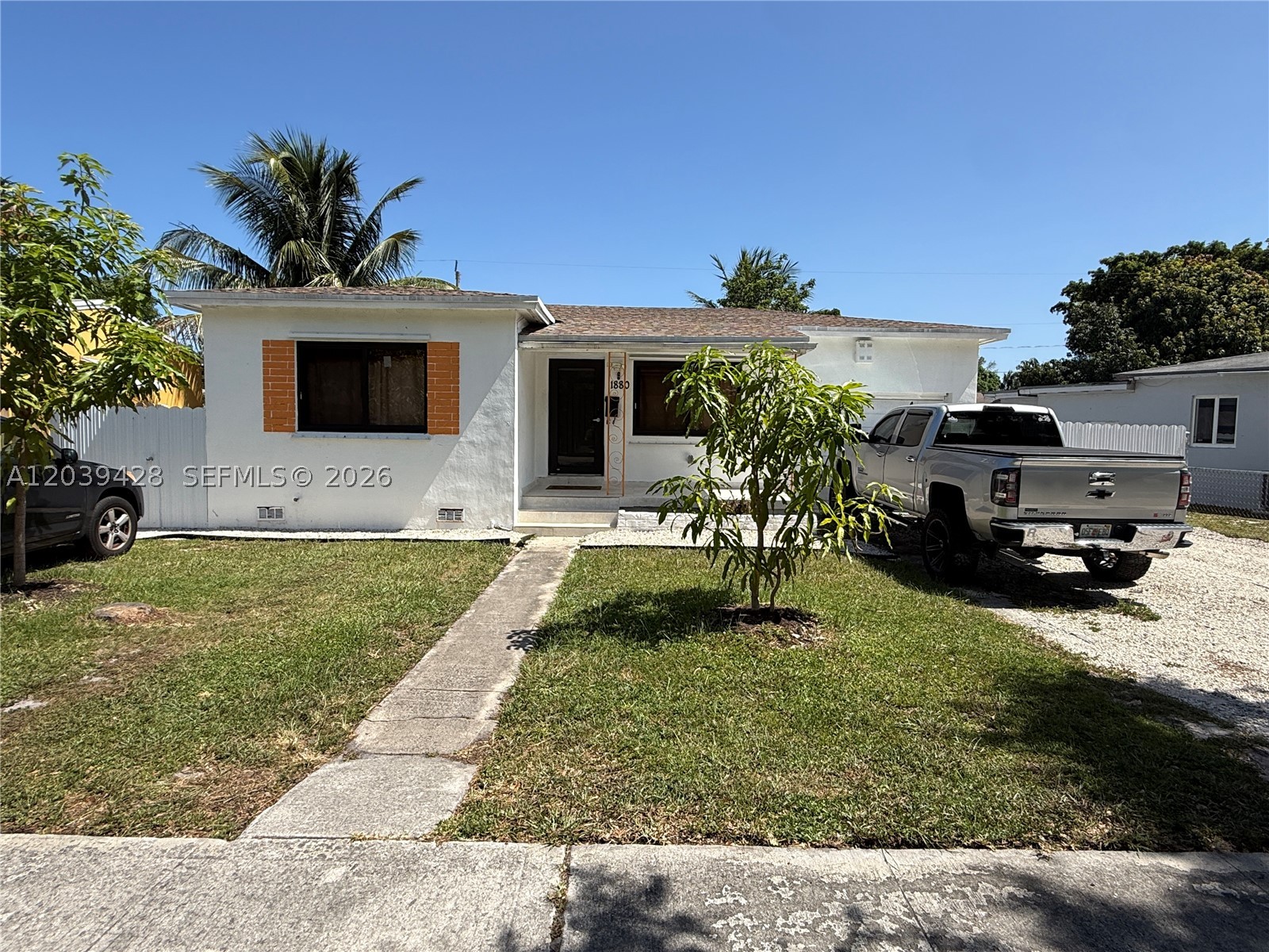 North Miami Beach photo 3