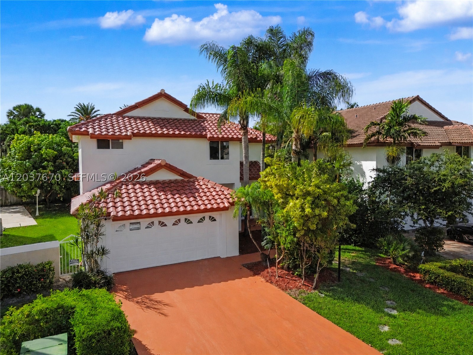 Doral photo 2