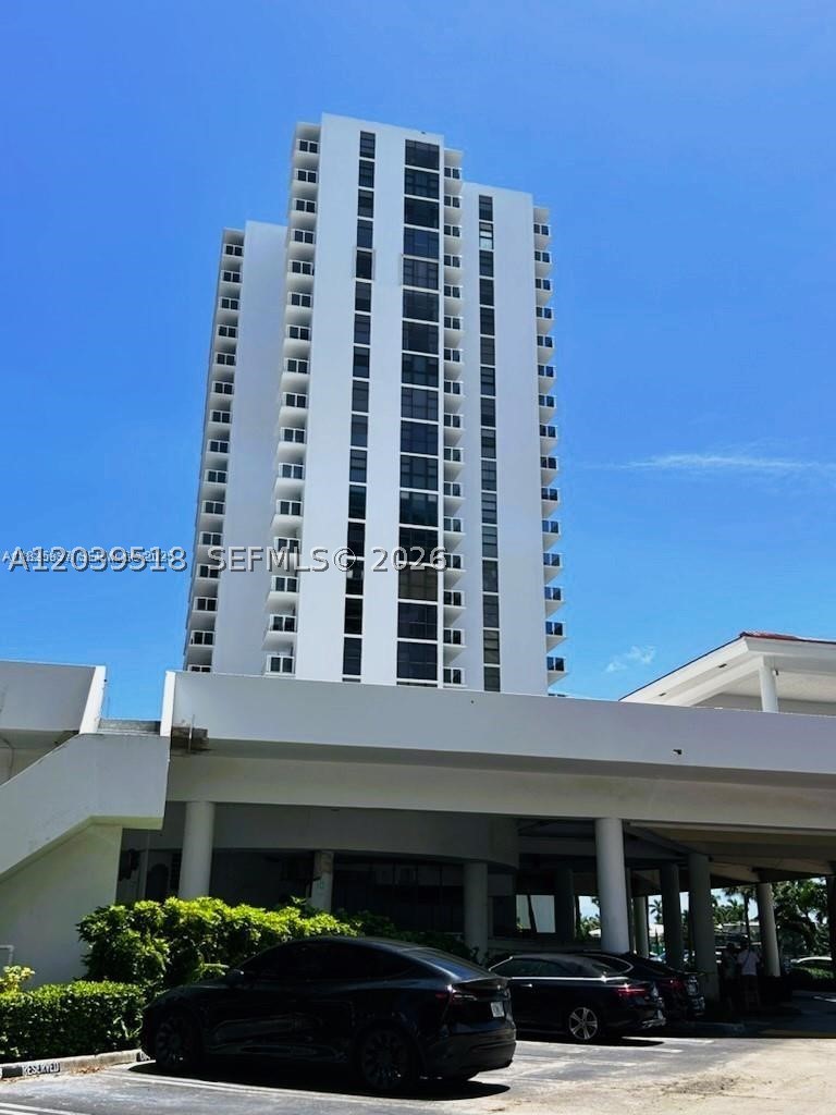 Aventura photo 1