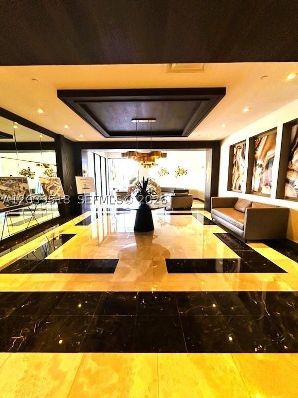 Aventura photo 2