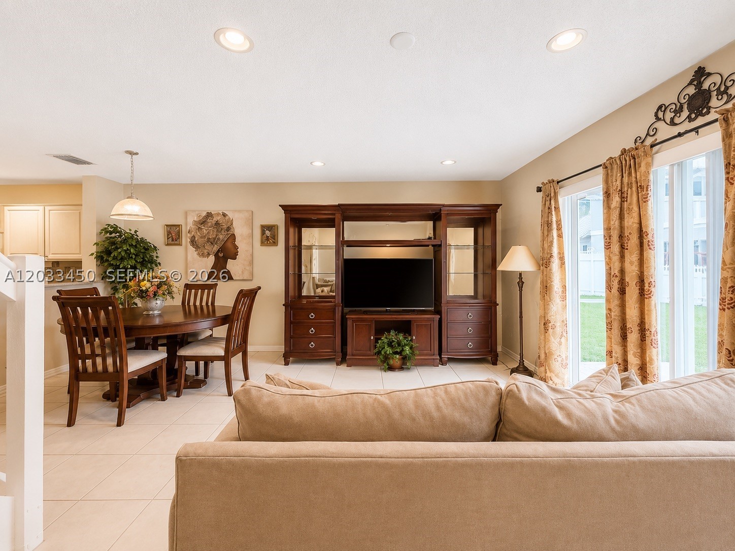 Pembroke Pines photo 4