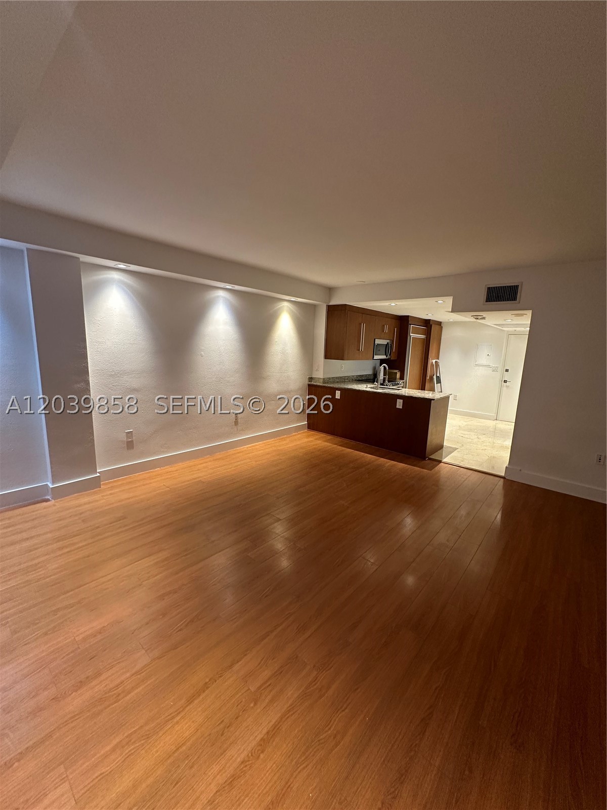Bal Harbour photo 5