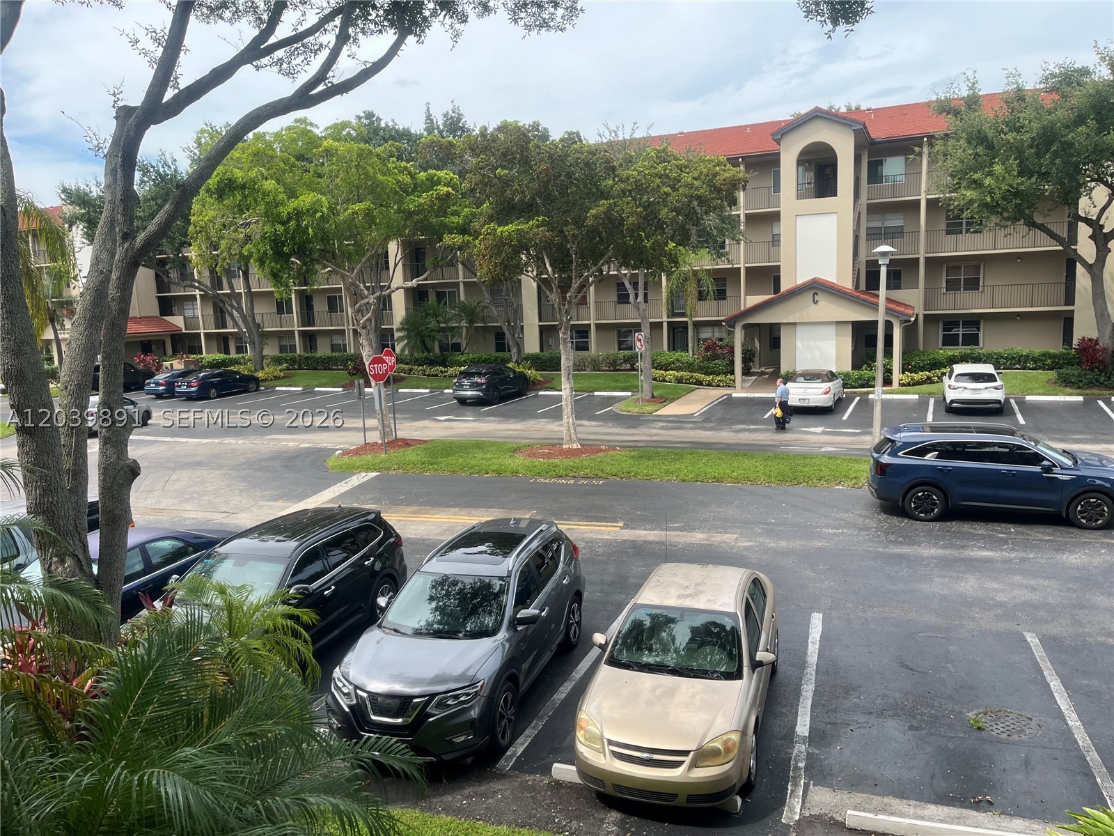 Pembroke Pines photo 5