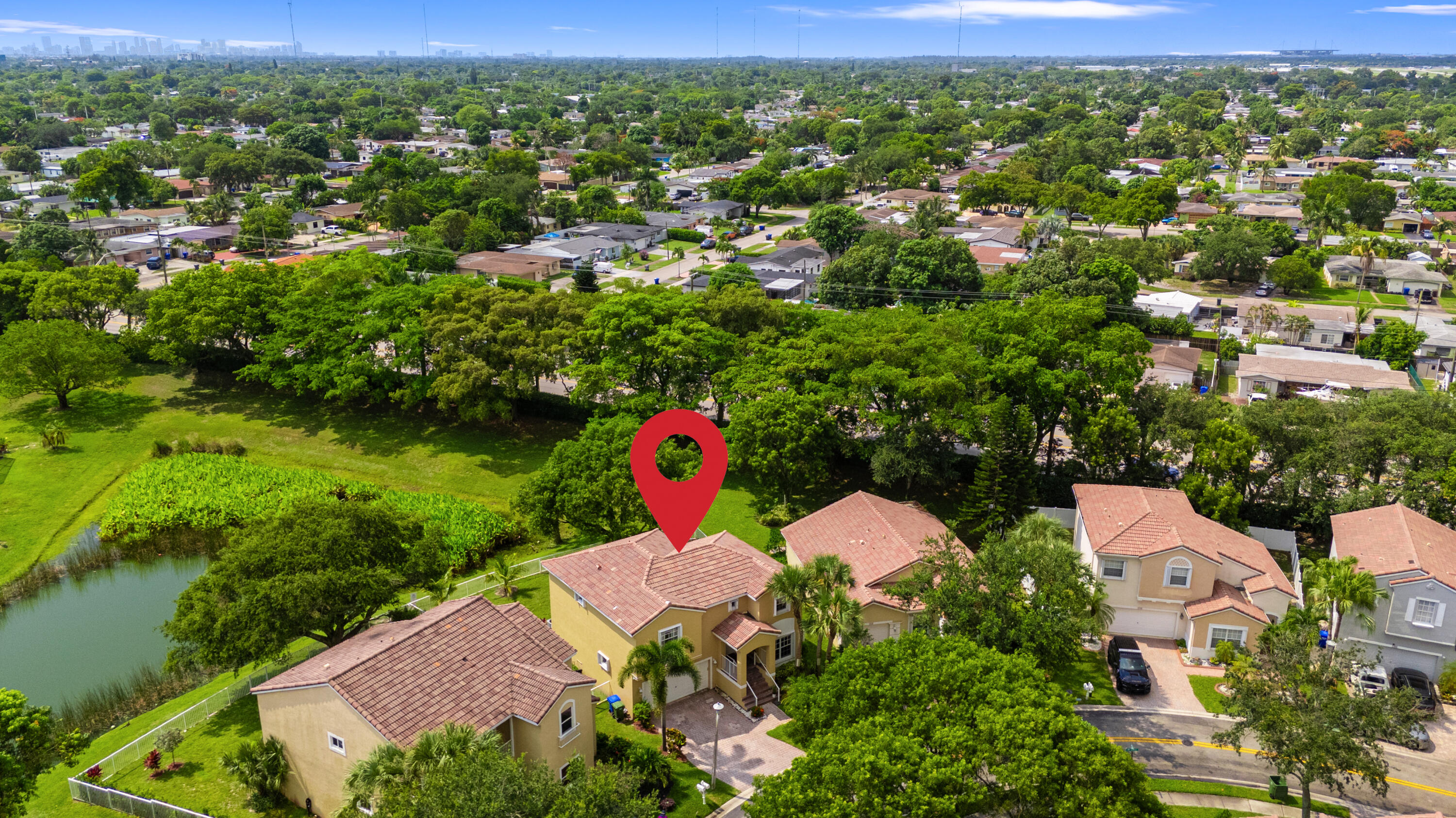 Pembroke Pines photo 3
