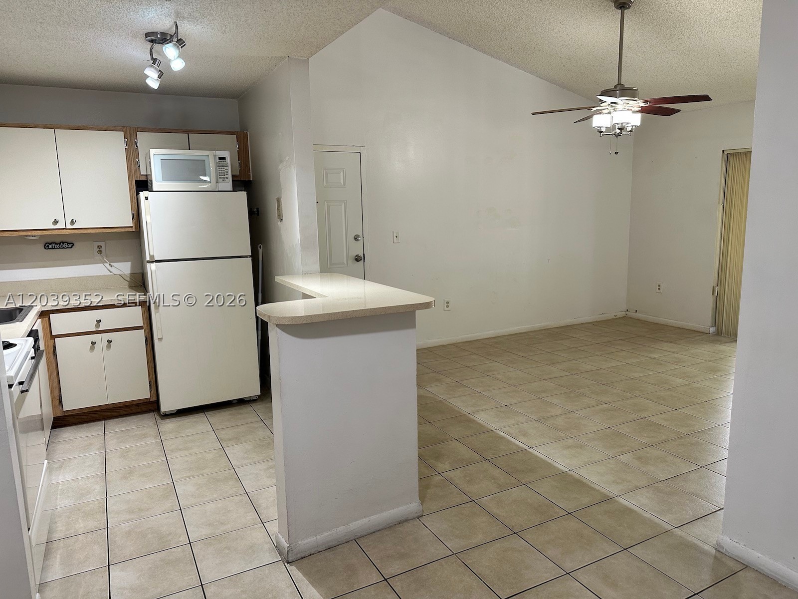 Hialeah photo 4