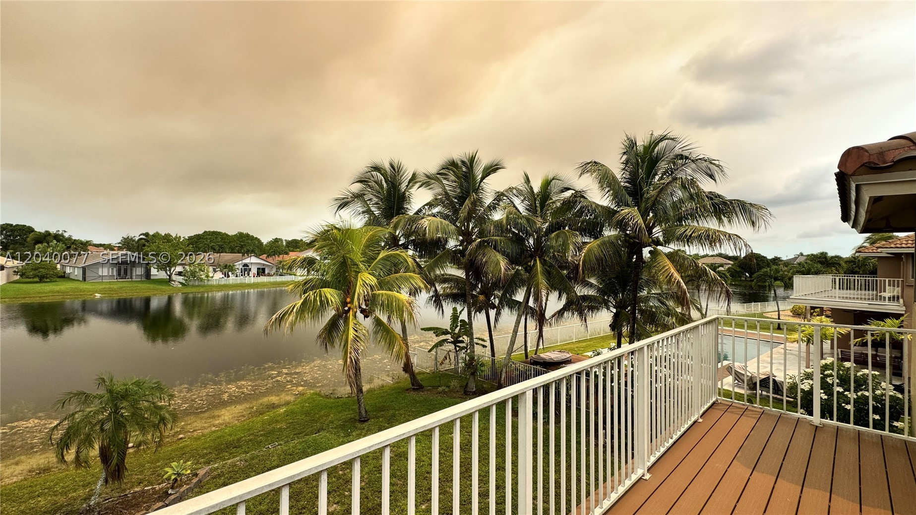 Pembroke Pines photo 2