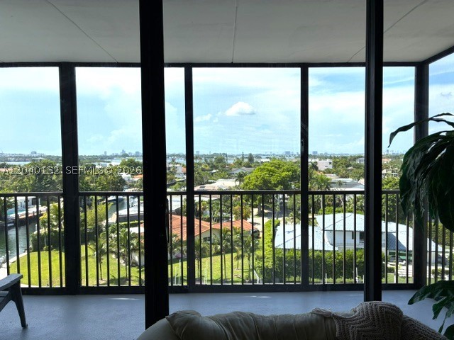 North Miami photo 3