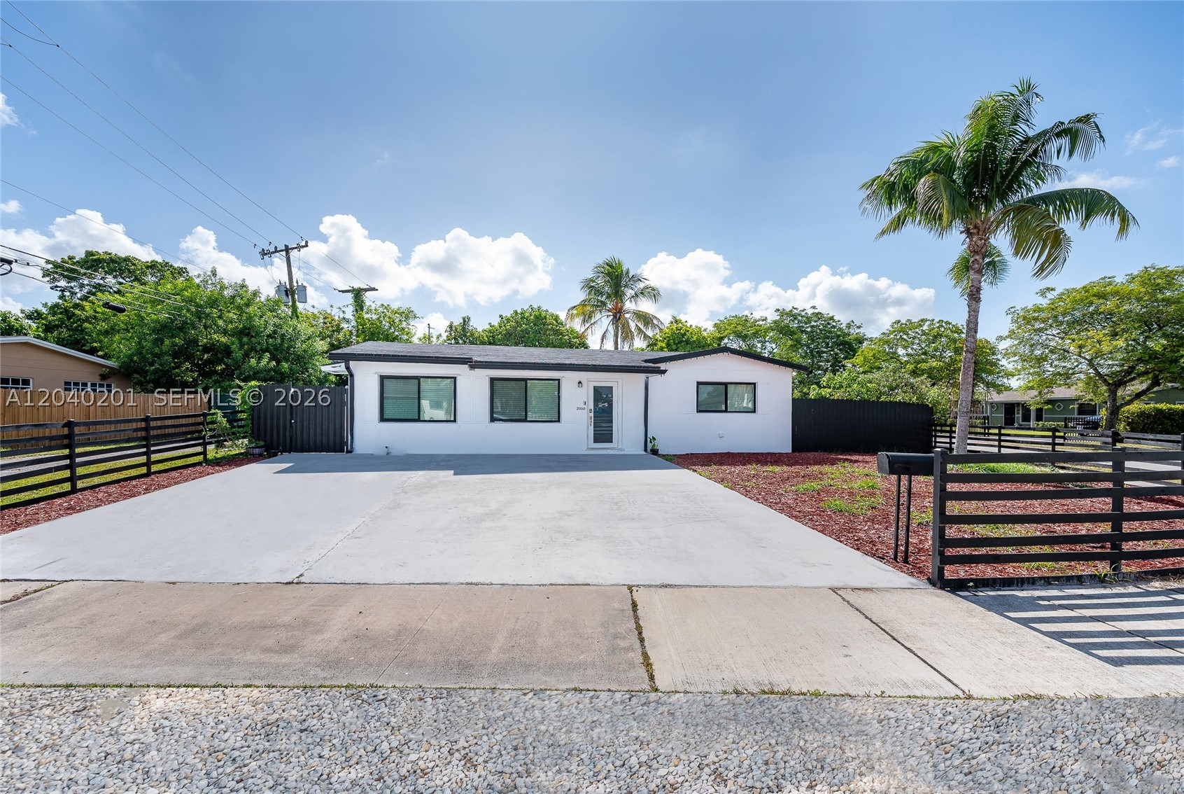 Miami Gardens photo 1