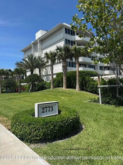 Palm Beach photo 1