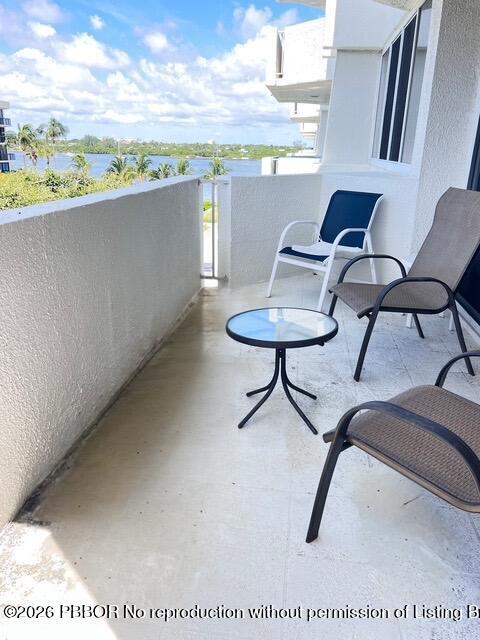 Palm Beach photo 4