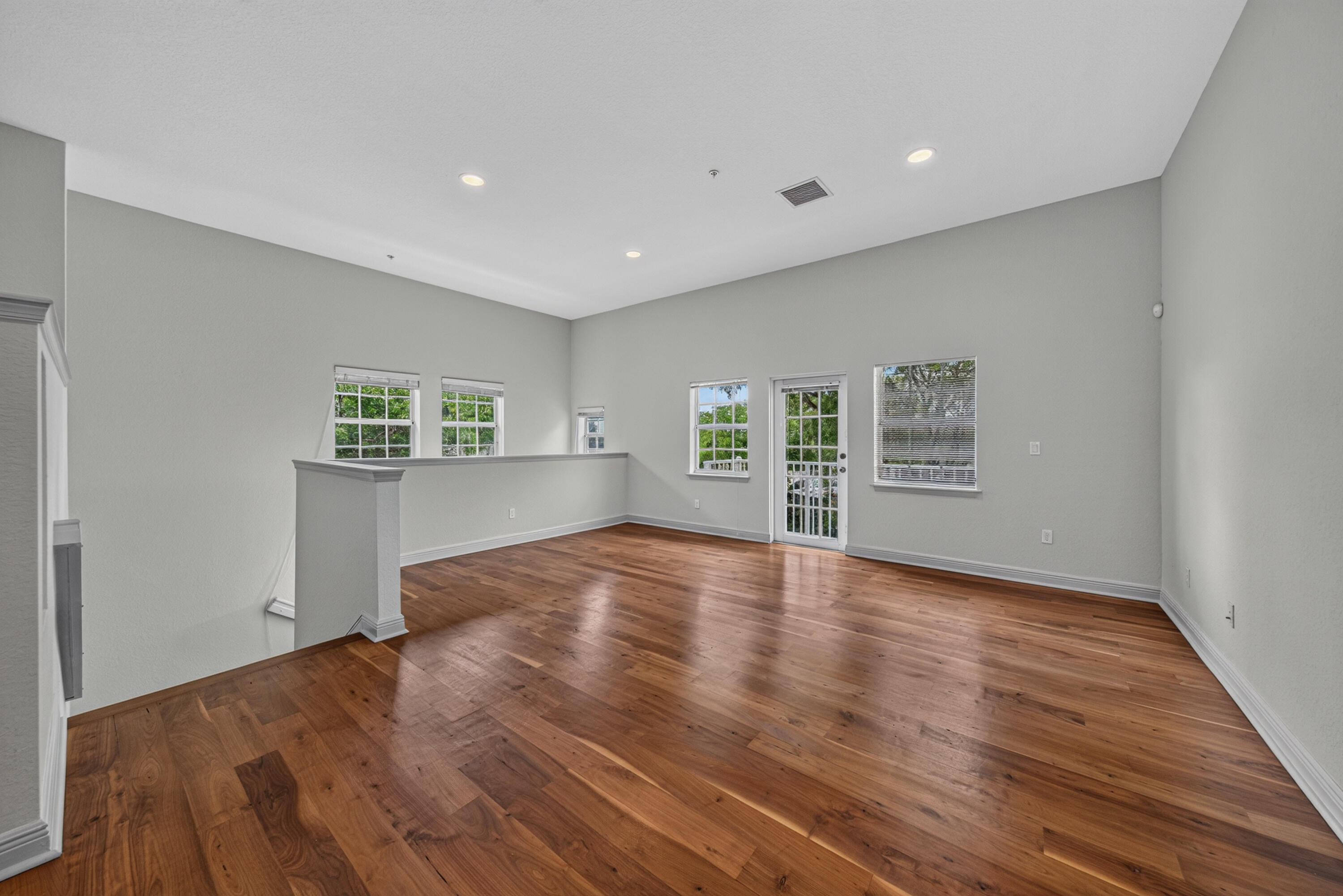 Wilton Manors photo 4