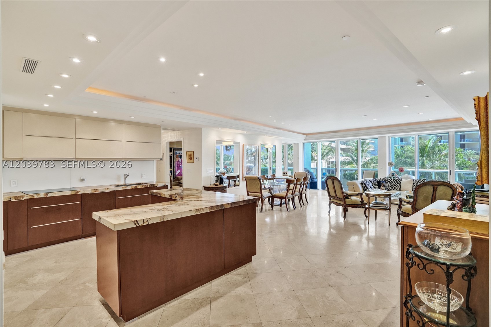 Bal Harbour photo 3