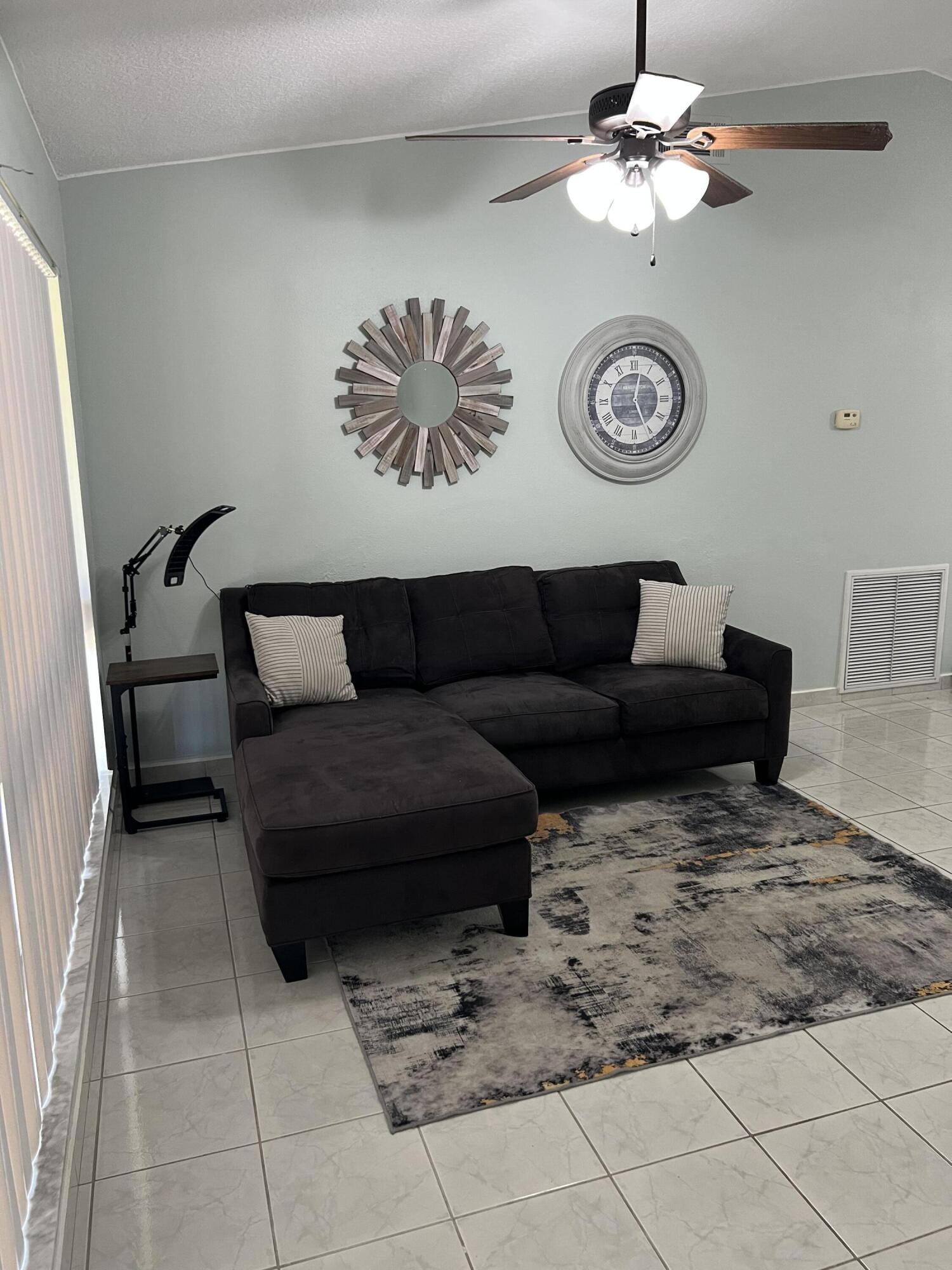Pembroke Pines photo 5