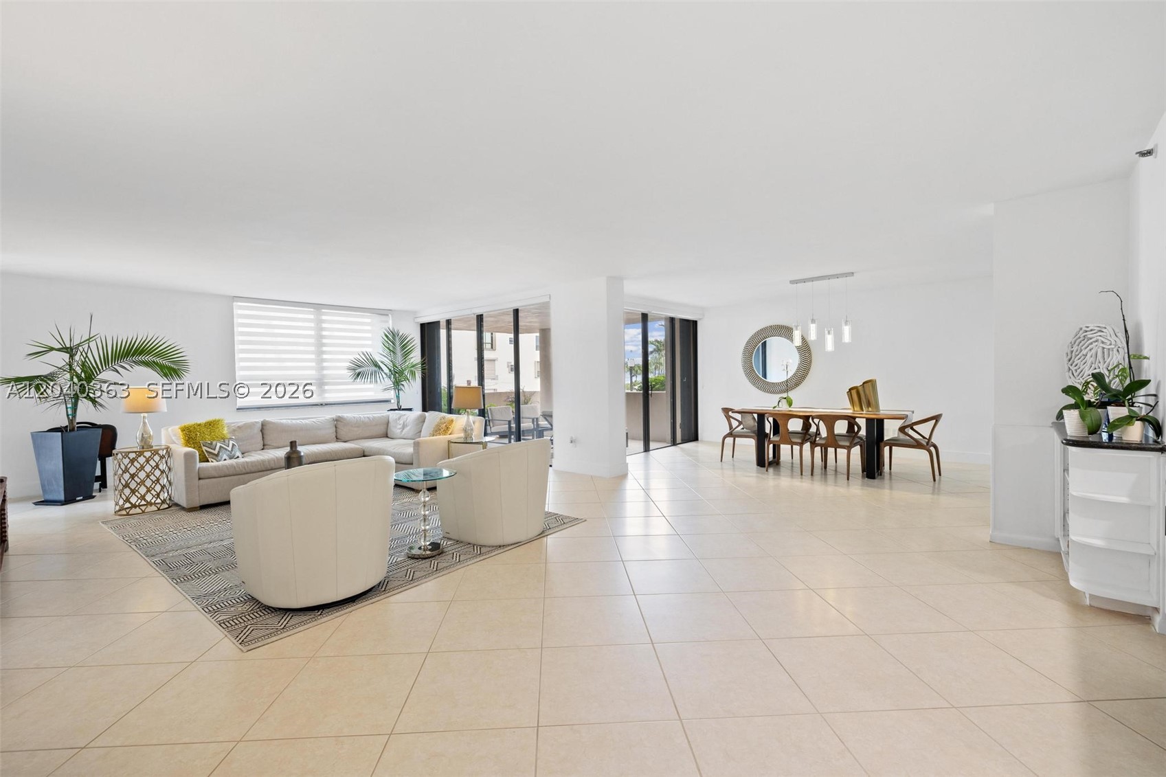 Bal Harbour photo 1