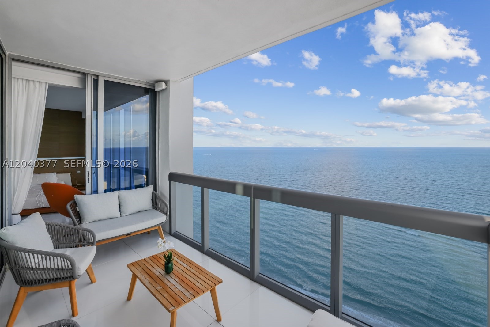 Miami Beach photo 1