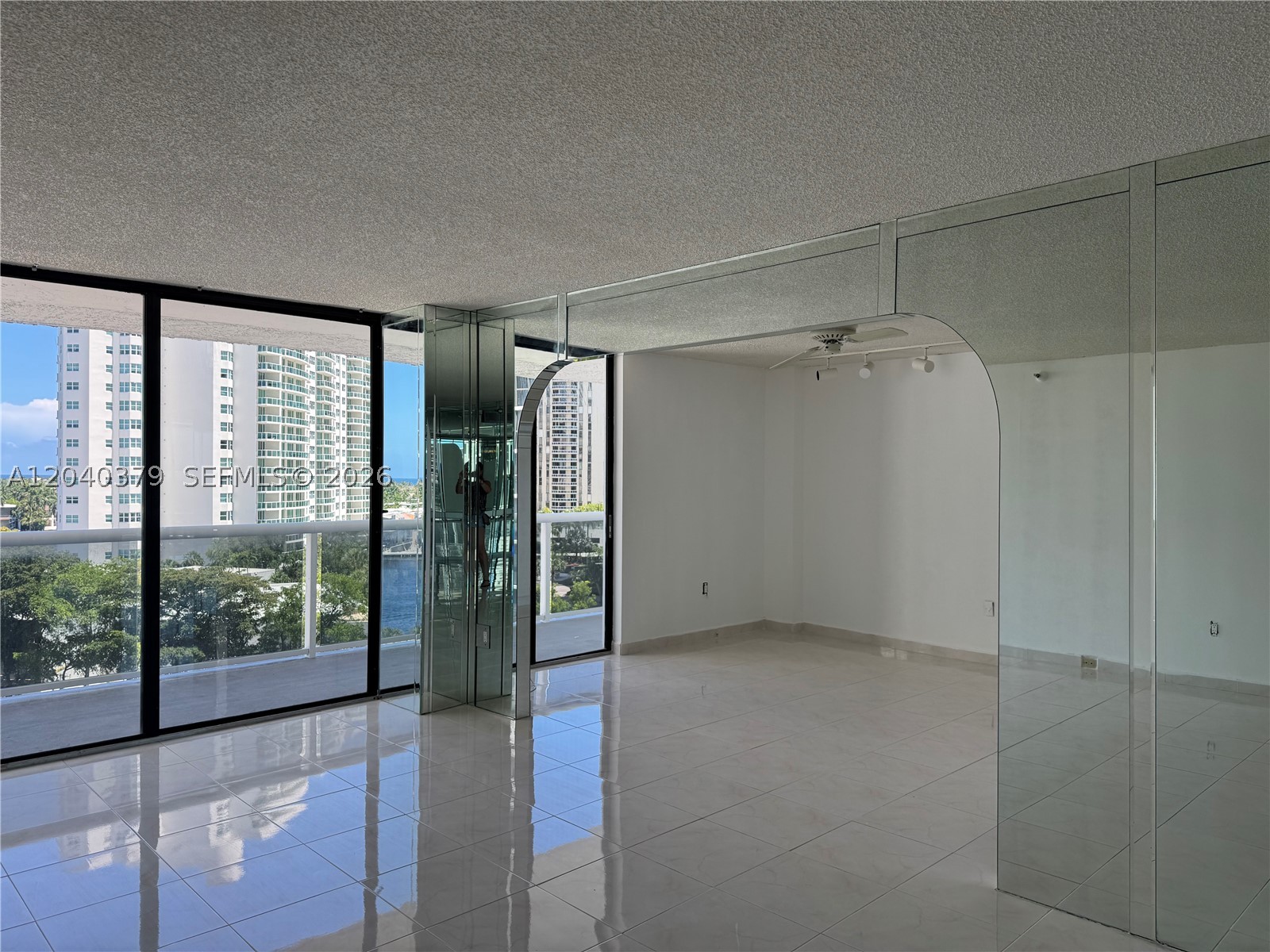Aventura photo 4