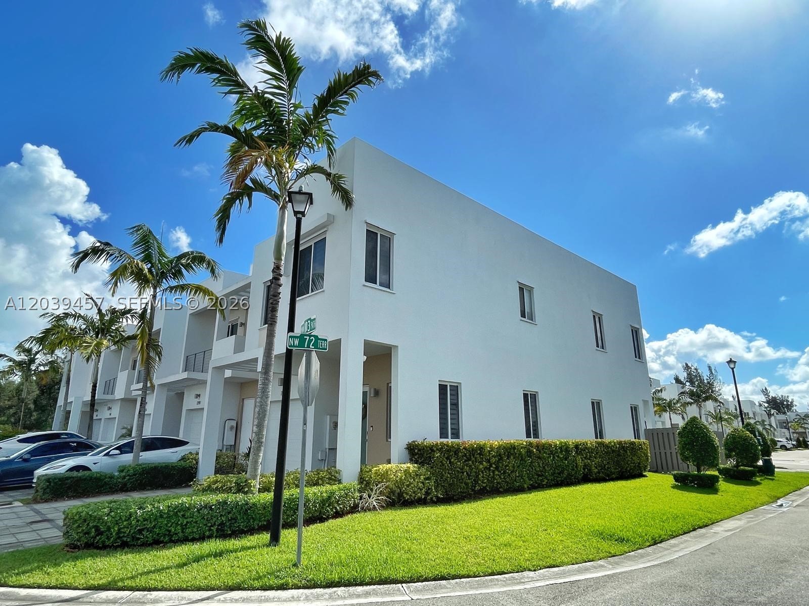Doral photo 1
