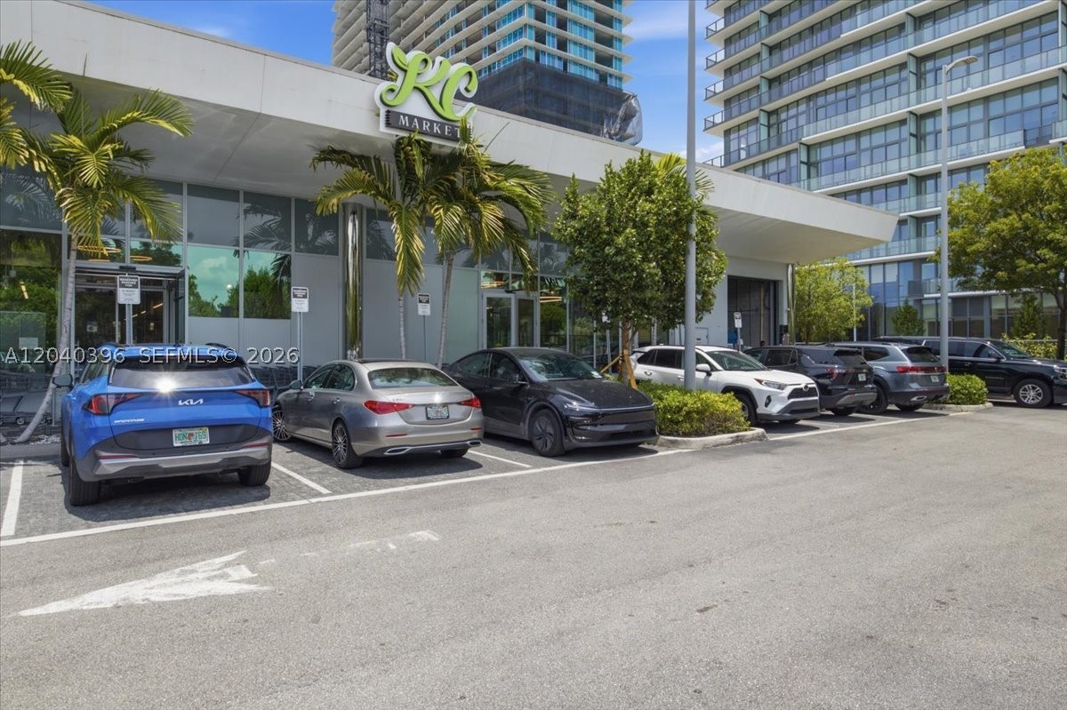 Hallandale Beach photo 3