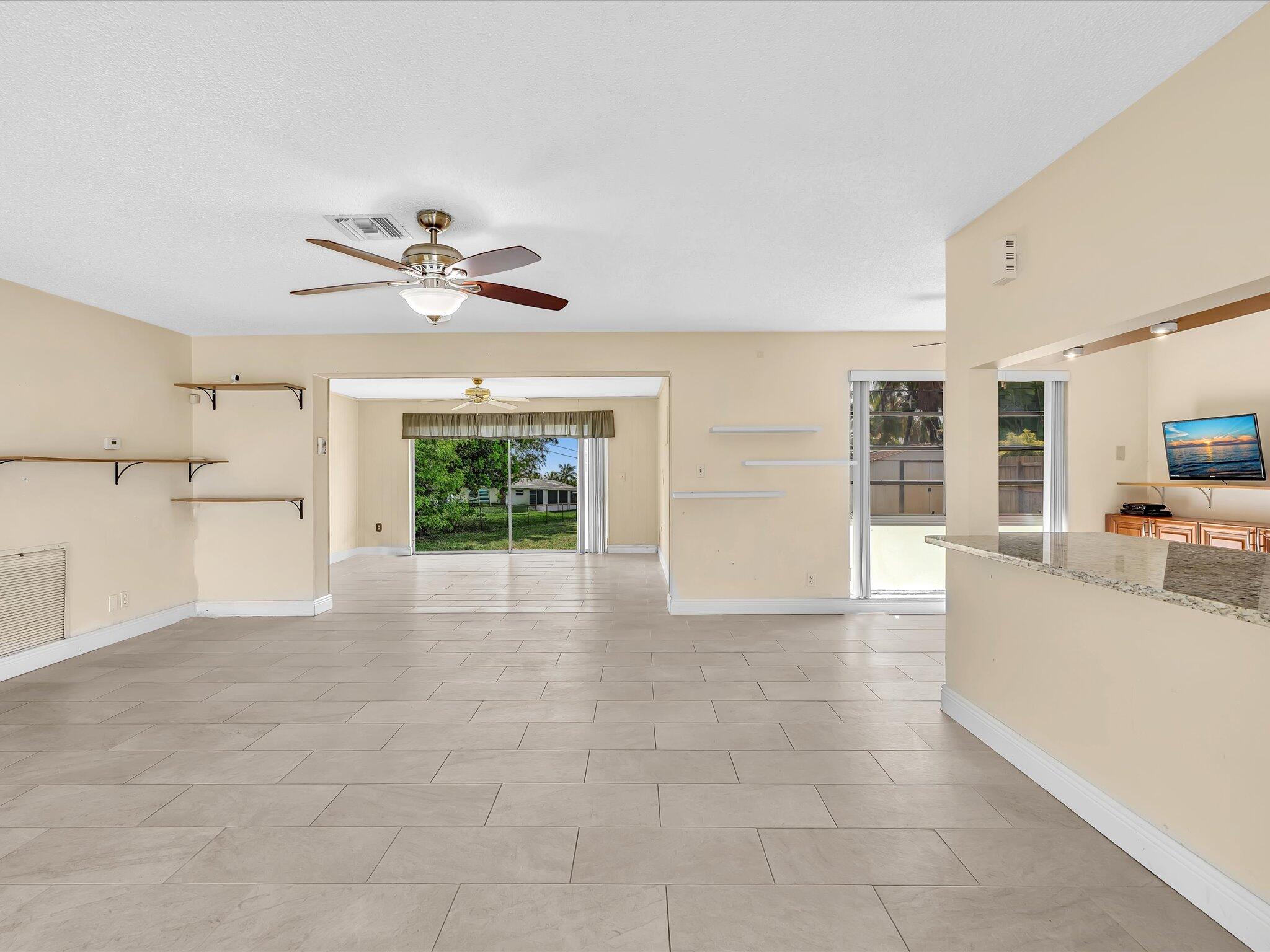 Pompano Beach photo 2