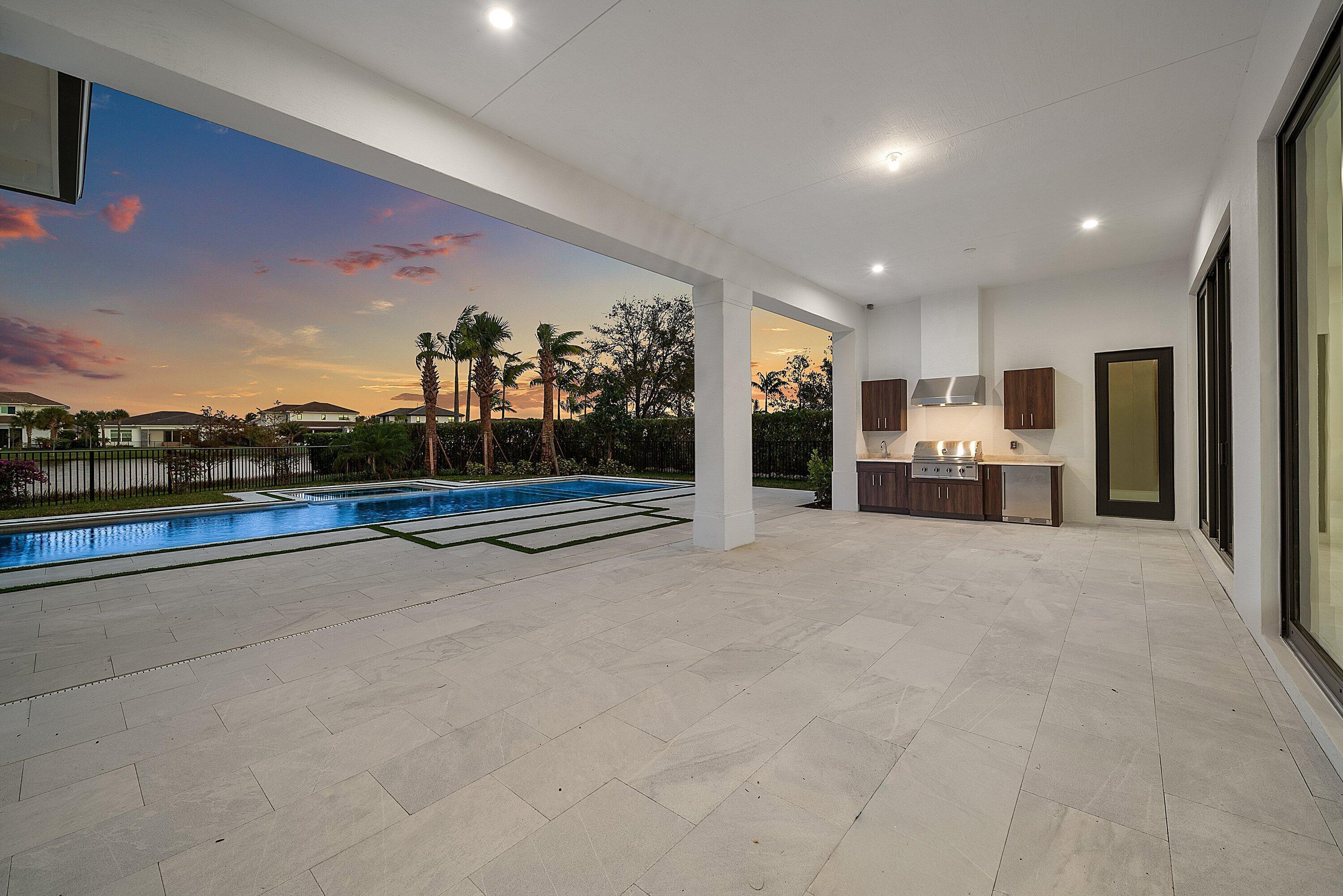 Palm Beach Gardens photo 4