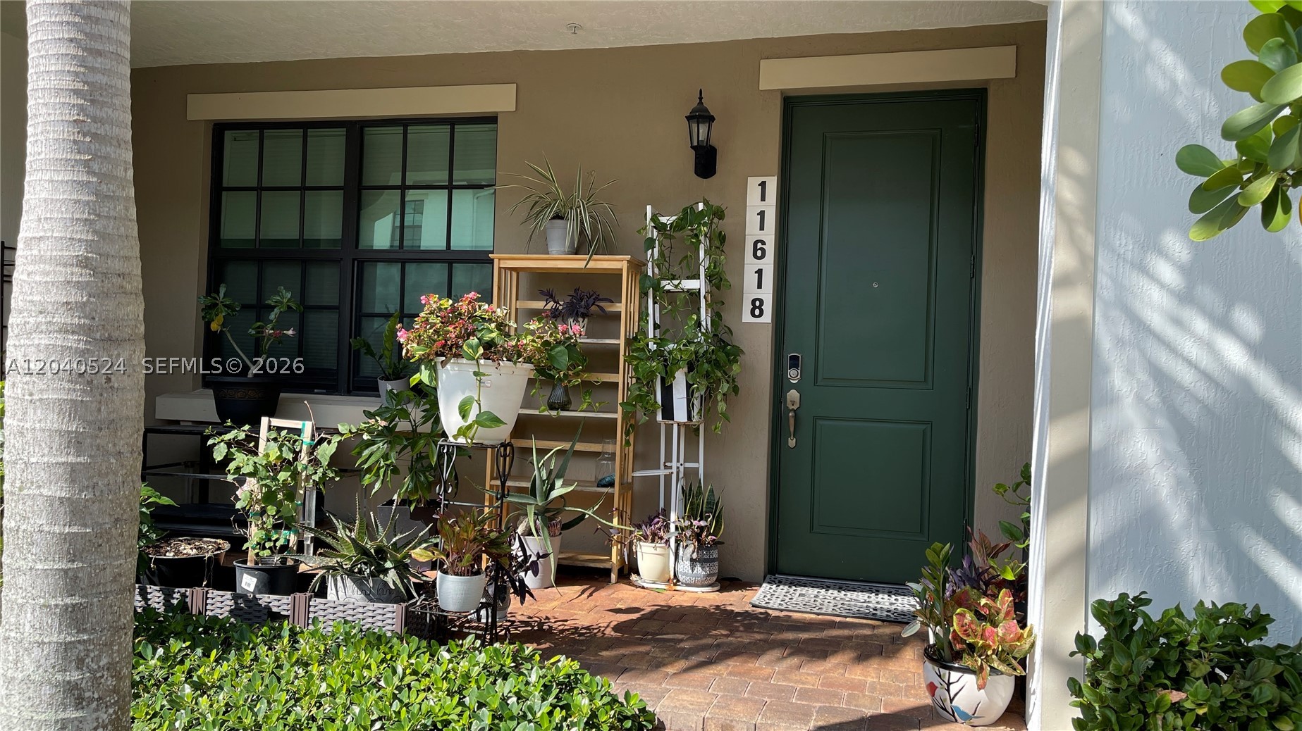 Pembroke Pines photo 2
