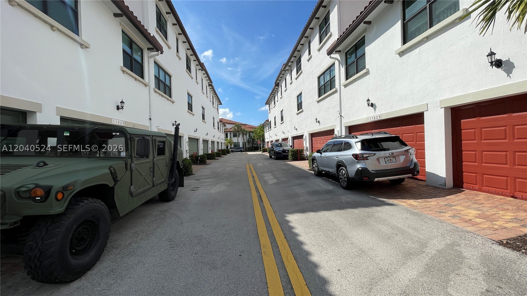 Pembroke Pines photo 3