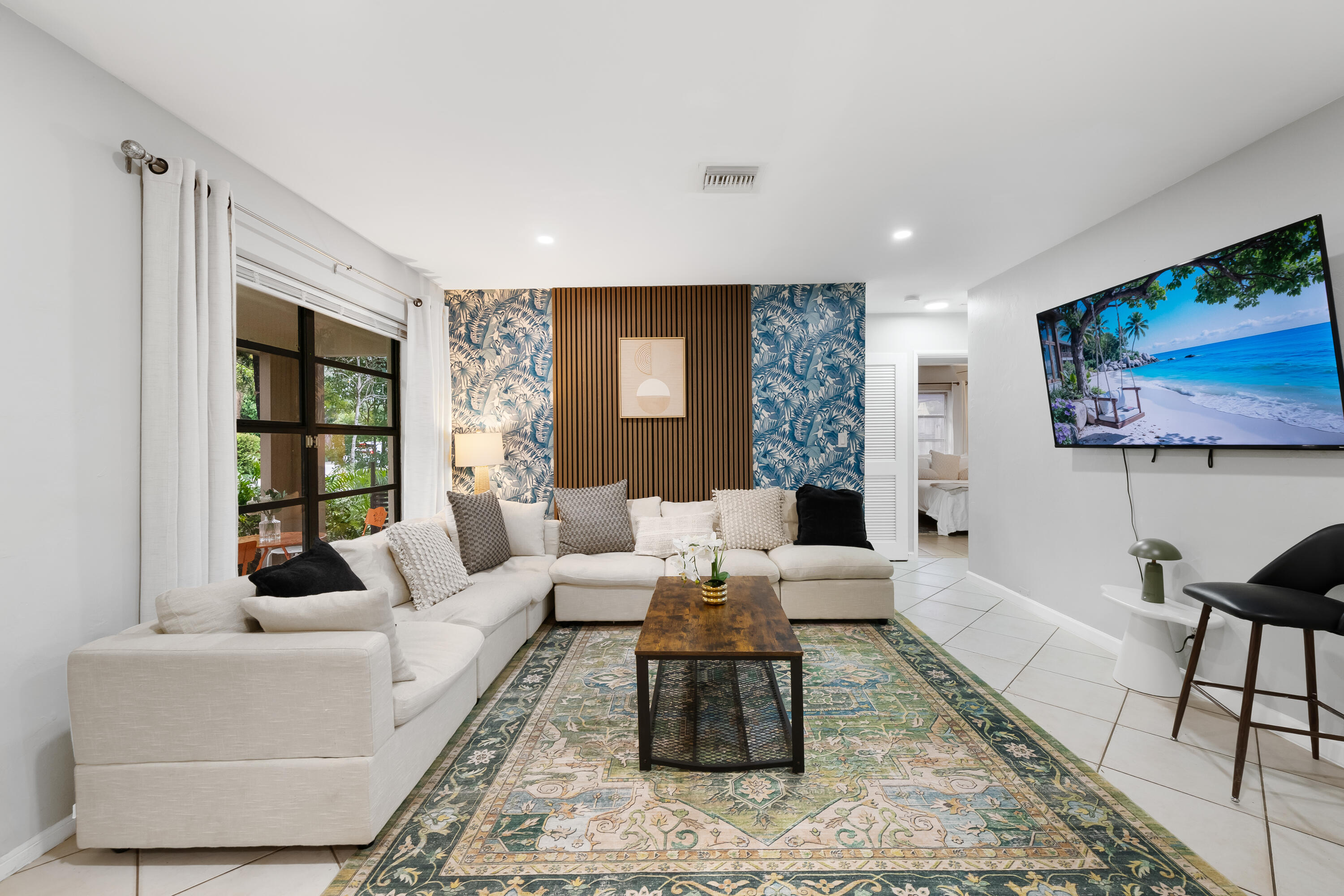 Wilton Manors photo 4
