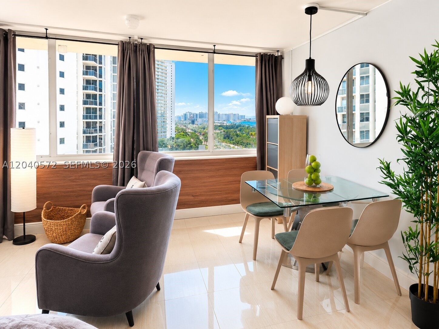 Sunny Isles Beach photo 1
