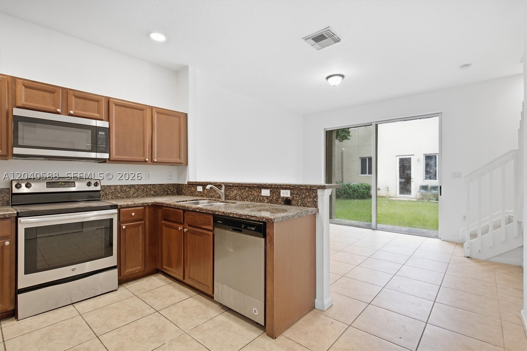Miami Gardens photo 5