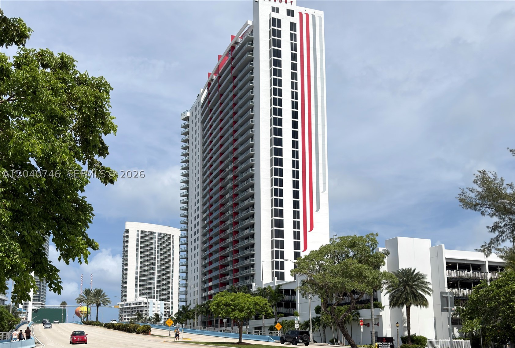 Hallandale Beach photo 4
