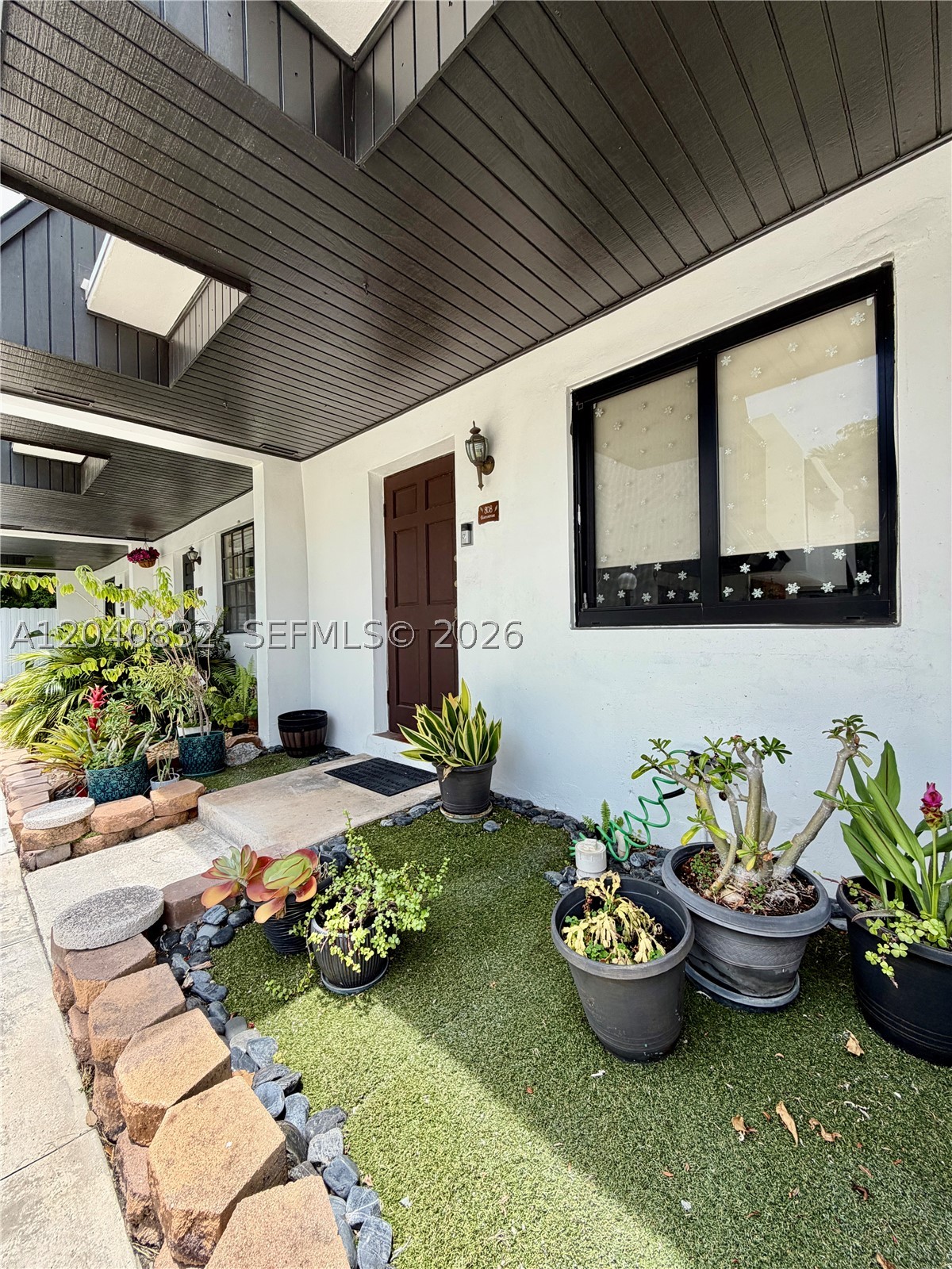 South Miami photo 3