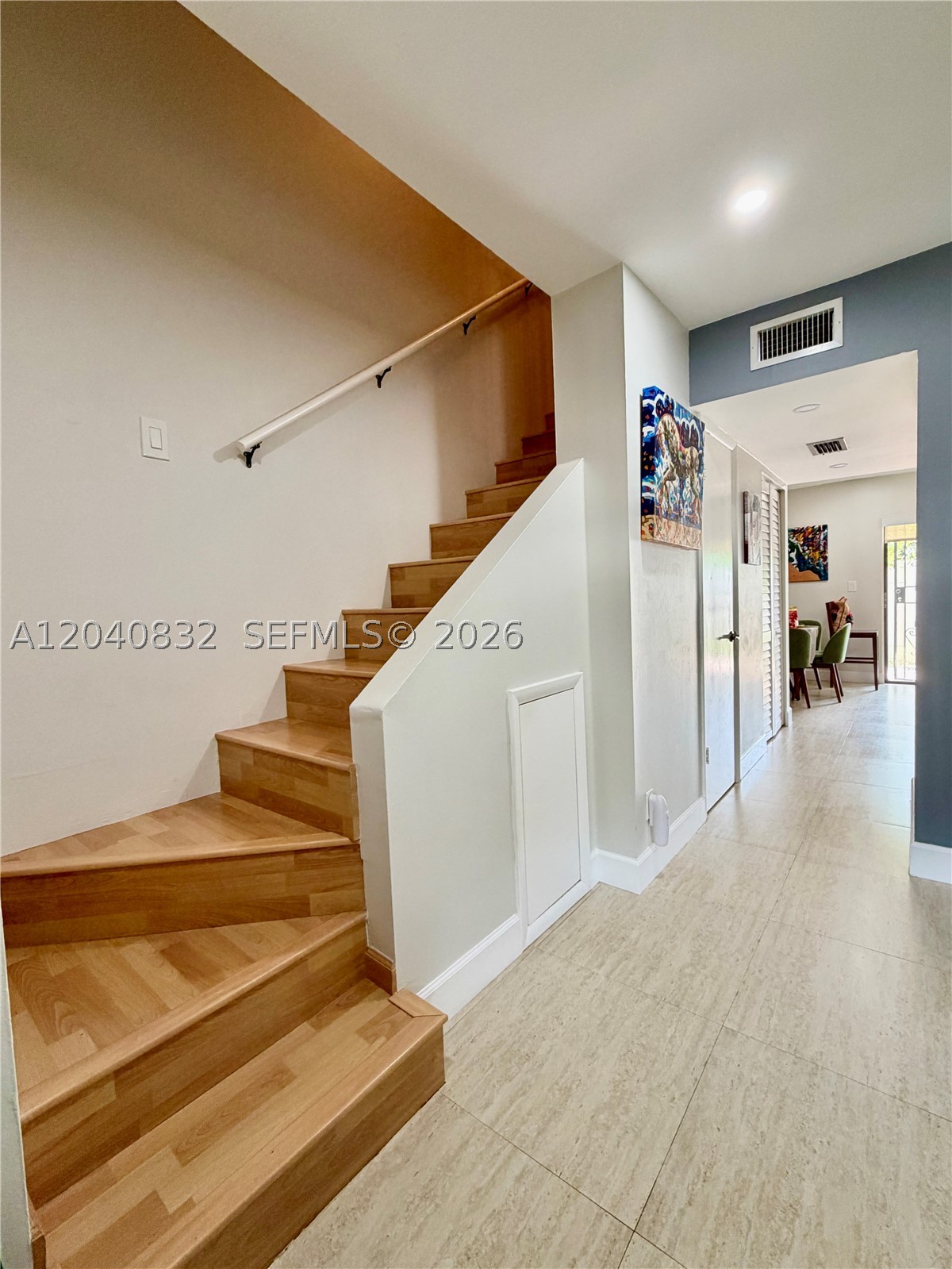 South Miami photo 5