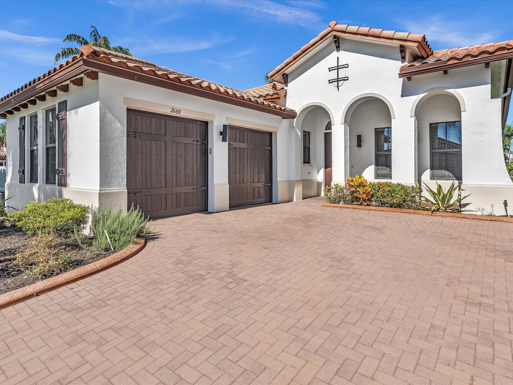 Pembroke Pines photo 2