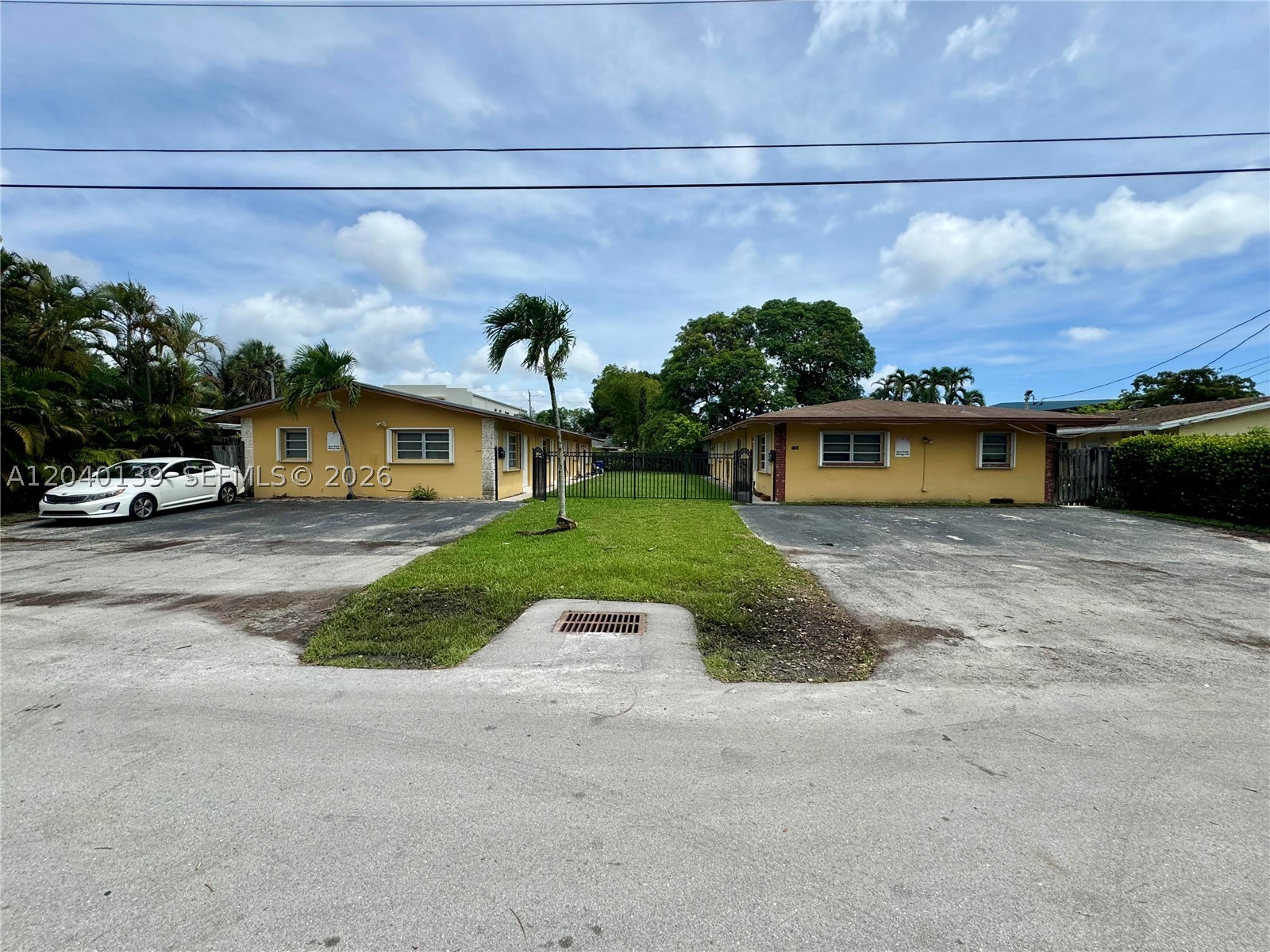Fort Lauderdale photo 2
