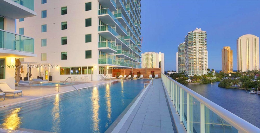 Sunny Isles Beach photo 4