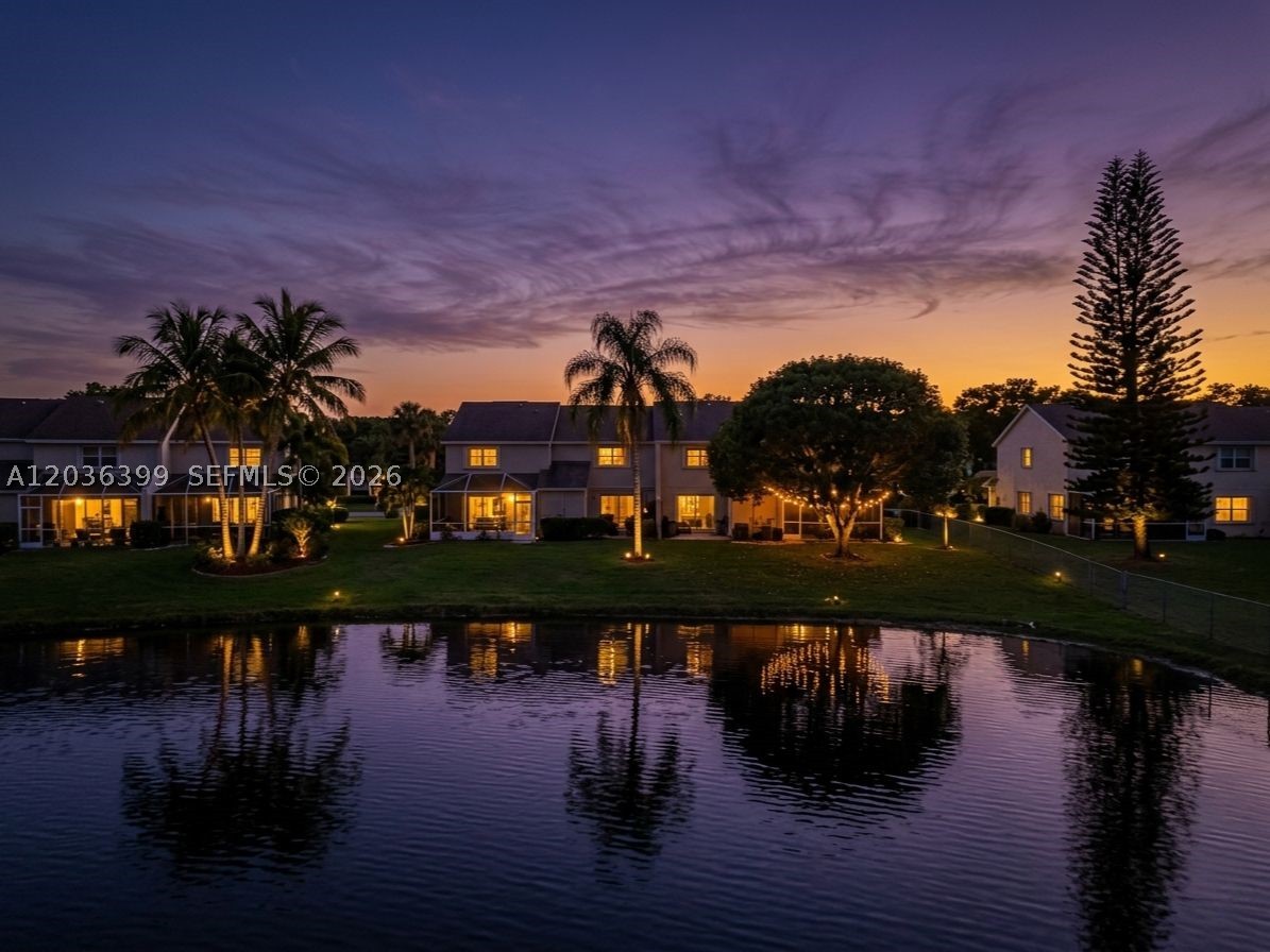 Pembroke Pines photo 3
