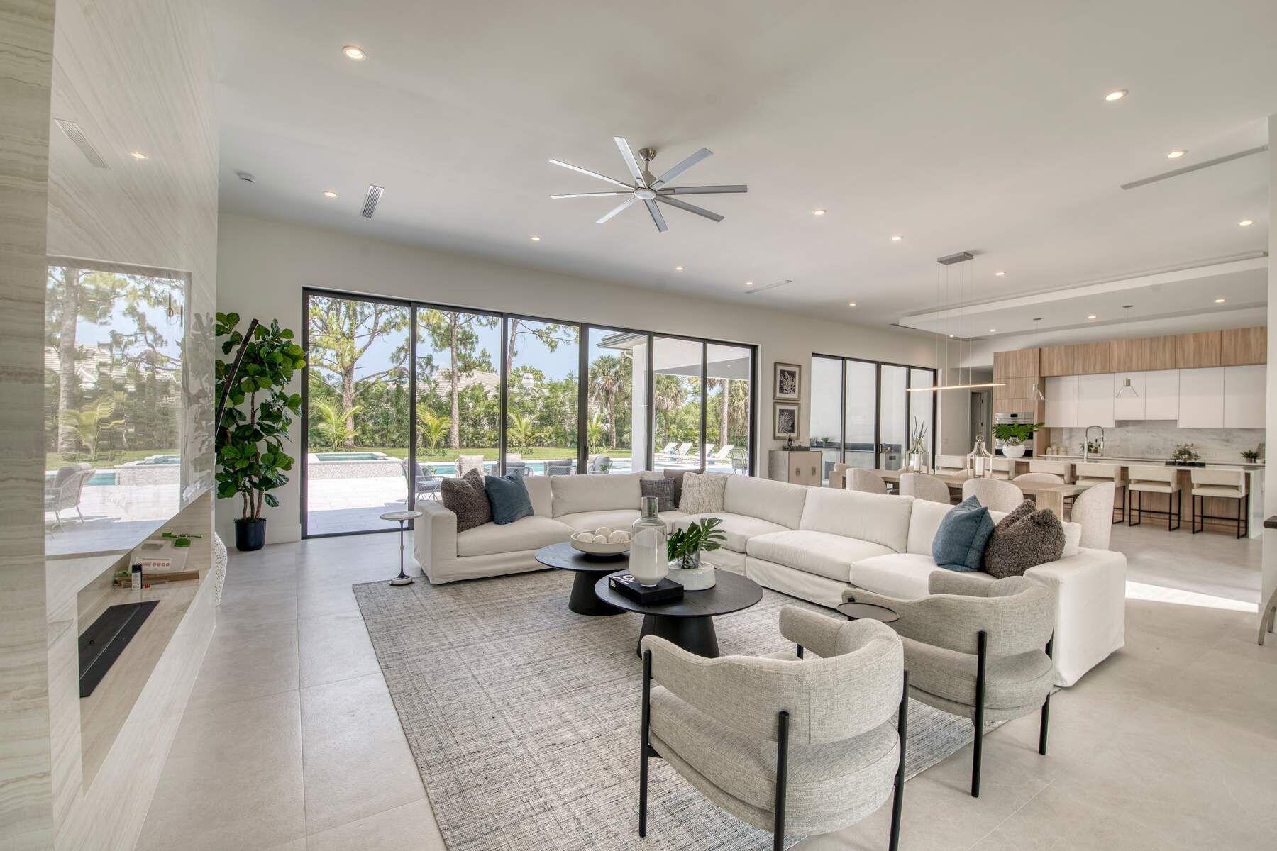 Palm Beach Gardens photo 2