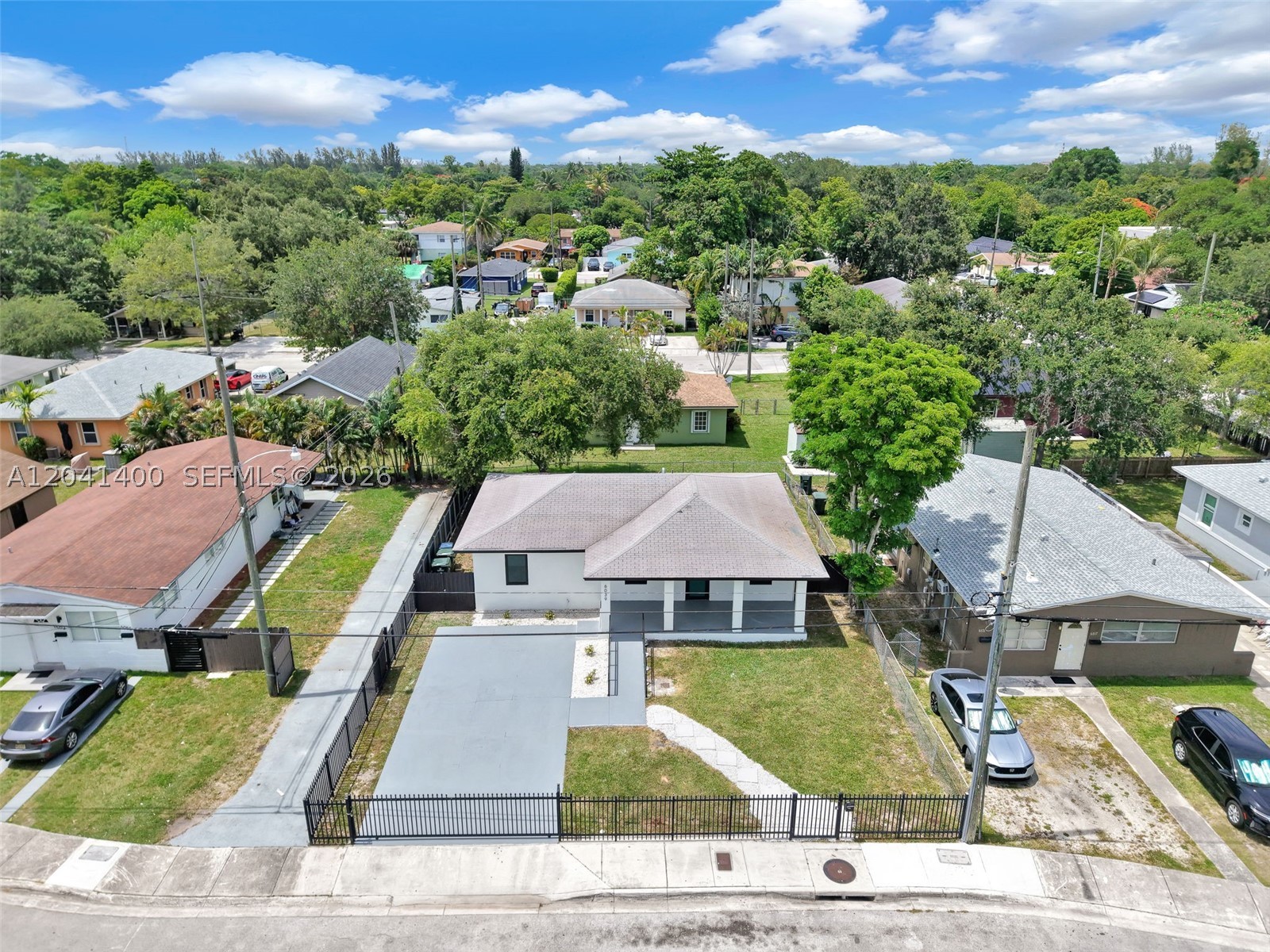 South Miami photo 4