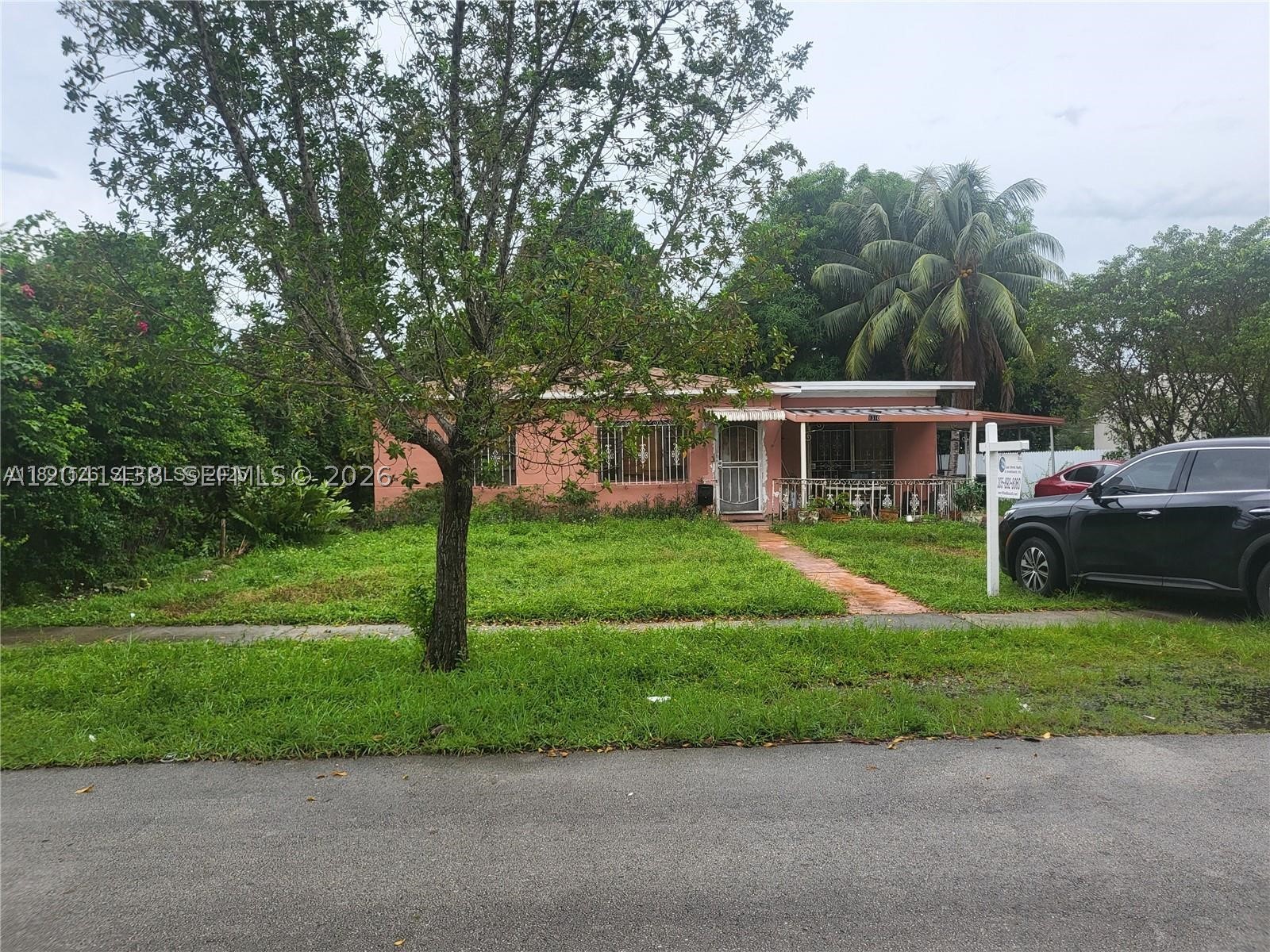 North Miami photo 1