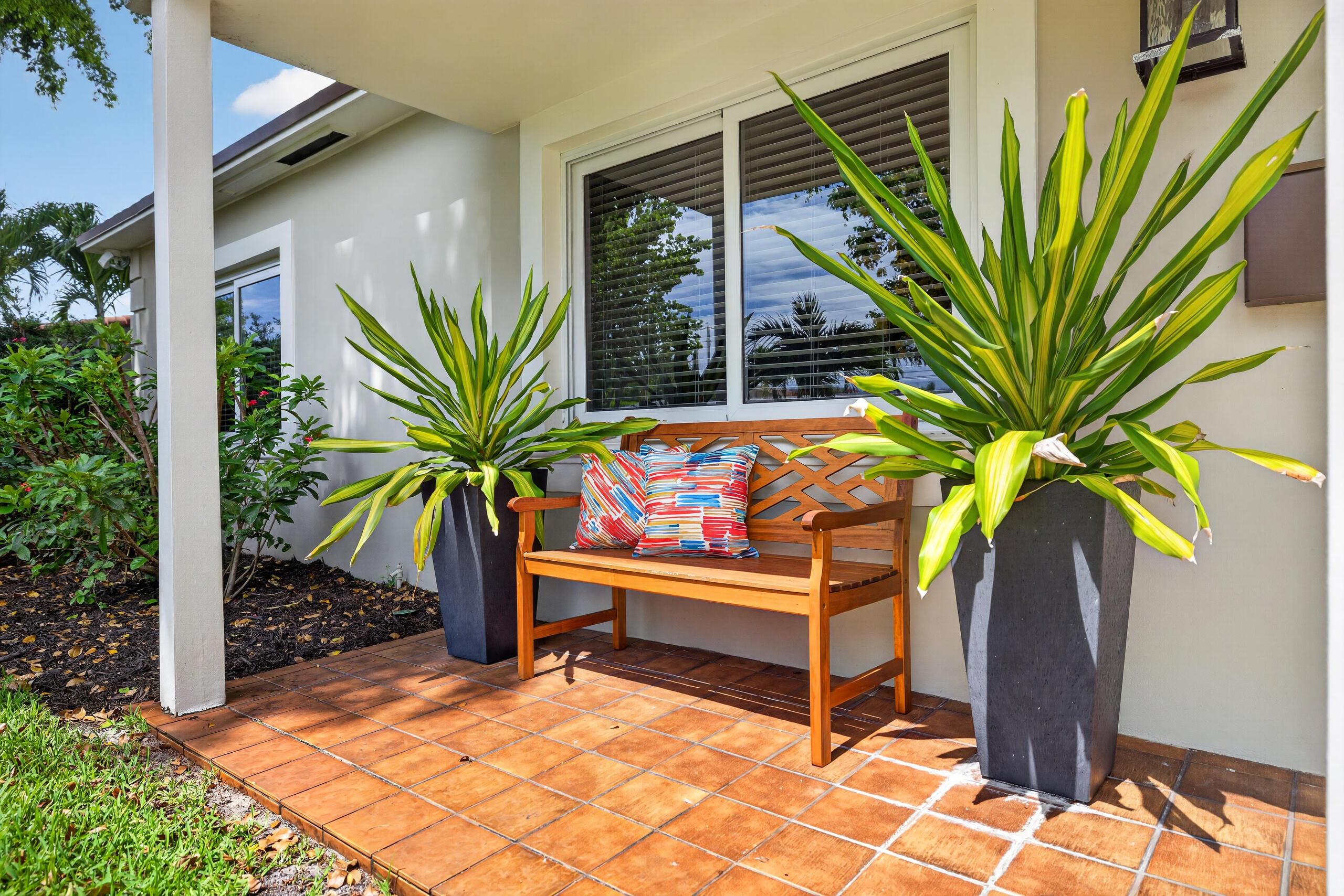 Wilton Manors photo 2