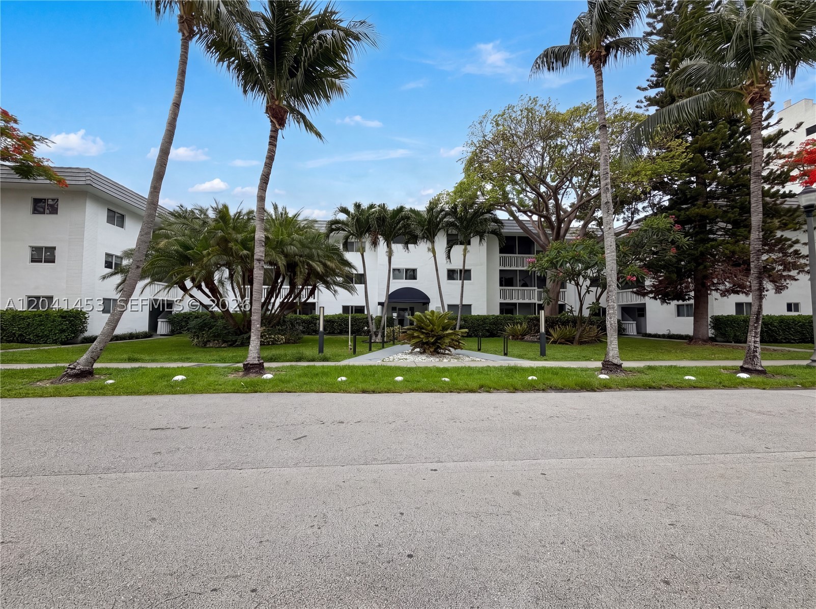 Key Biscayne photo 1
