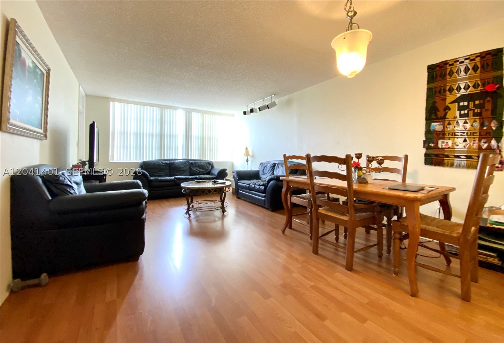Pembroke Pines photo 1